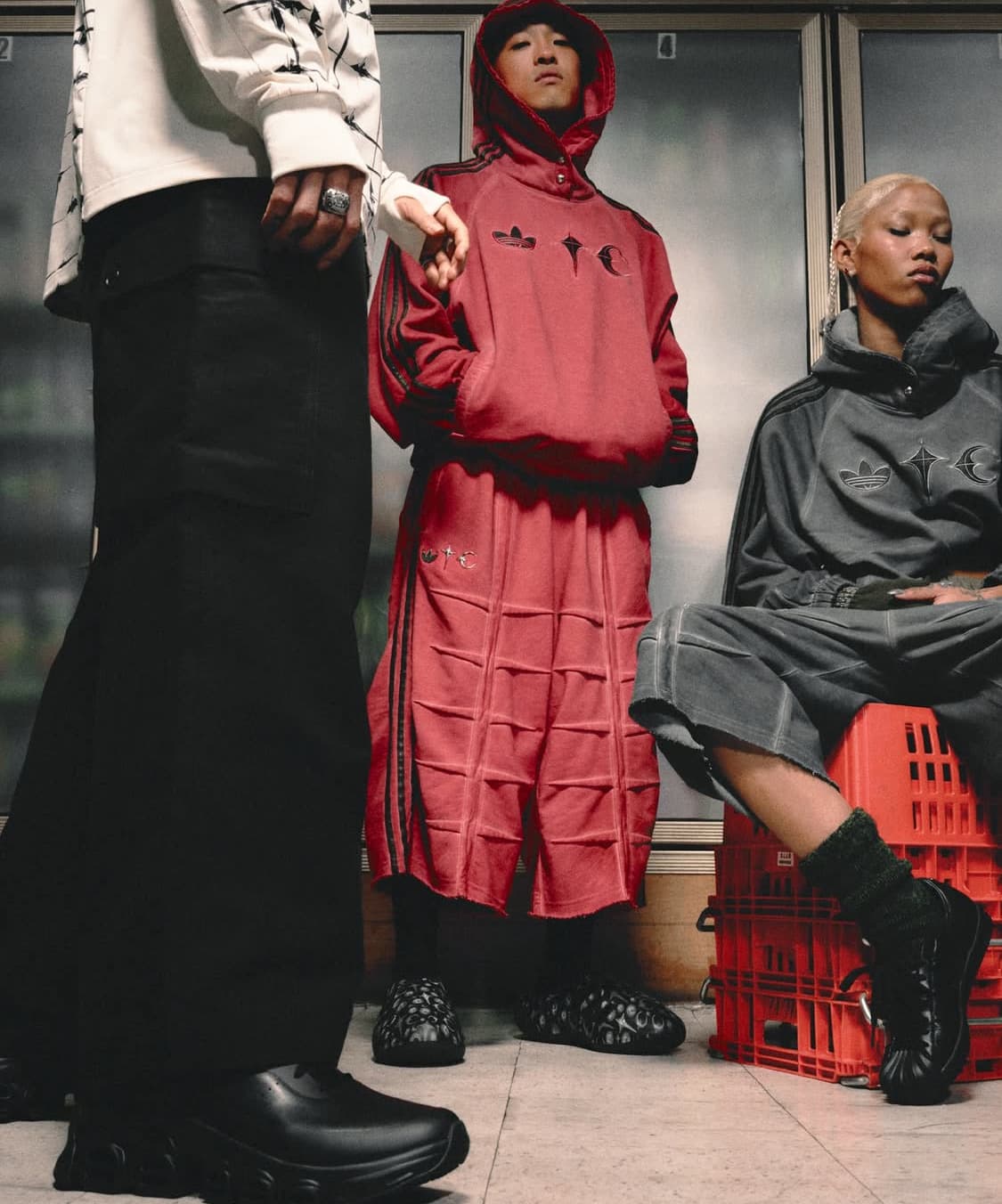 🔥금일발송 아디다스 x 떠그 클럽 버뮤다 쇼츠 파워 레드 상품이미지1