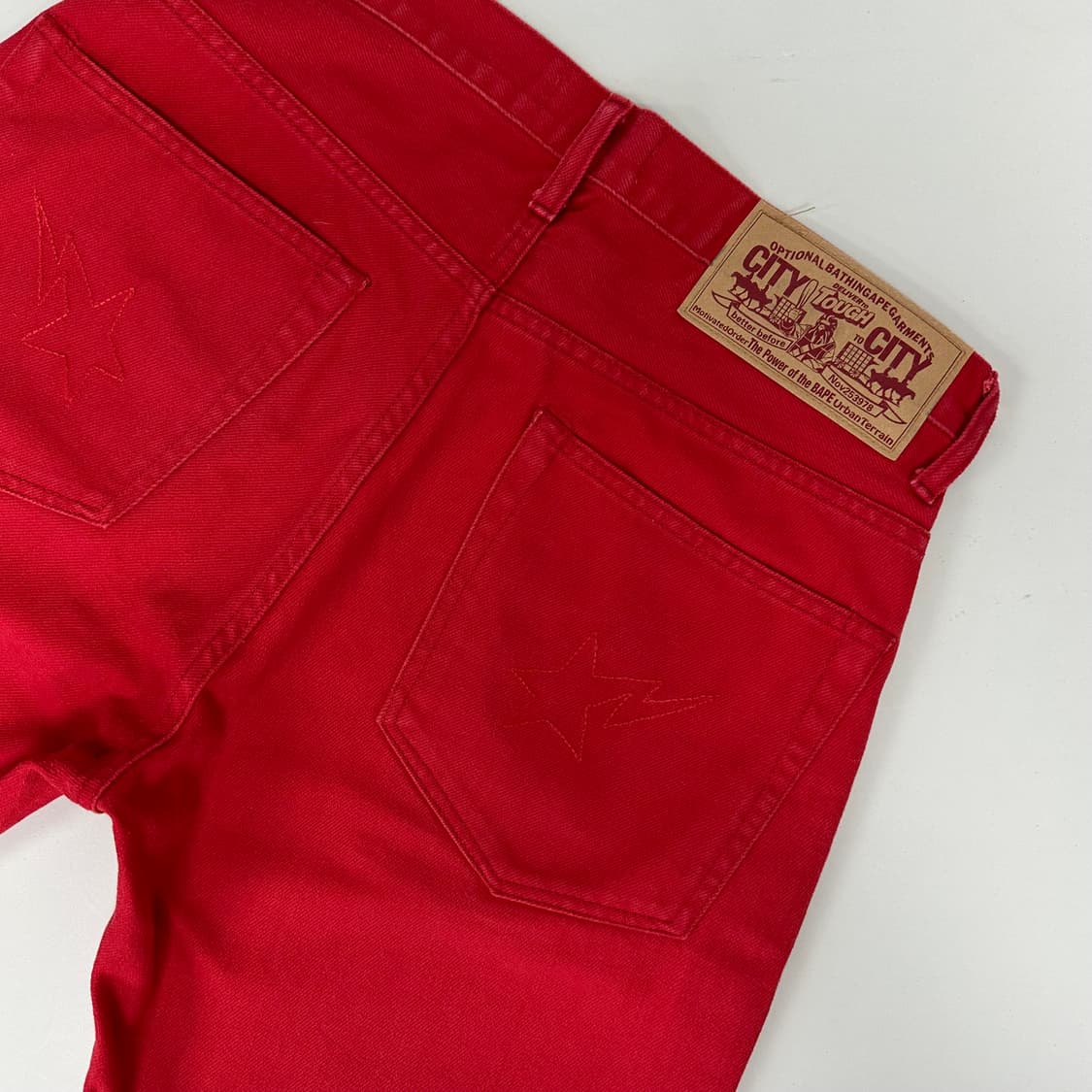 베이프 스타 자수 레드 하프 데님팬츠 상품이미지3