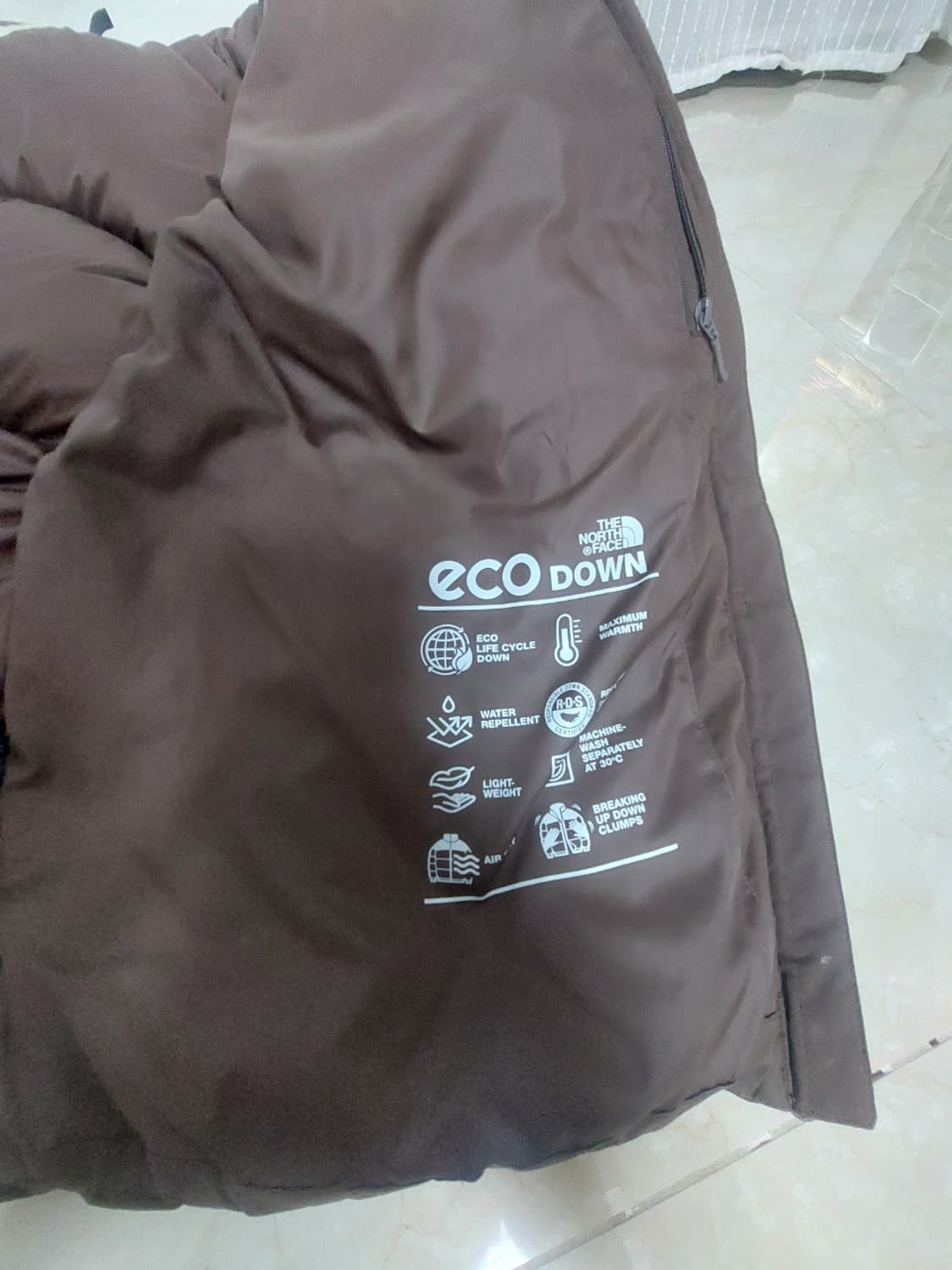 노스페이스 패딩 화이트라벨 프리무브 상품이미지6