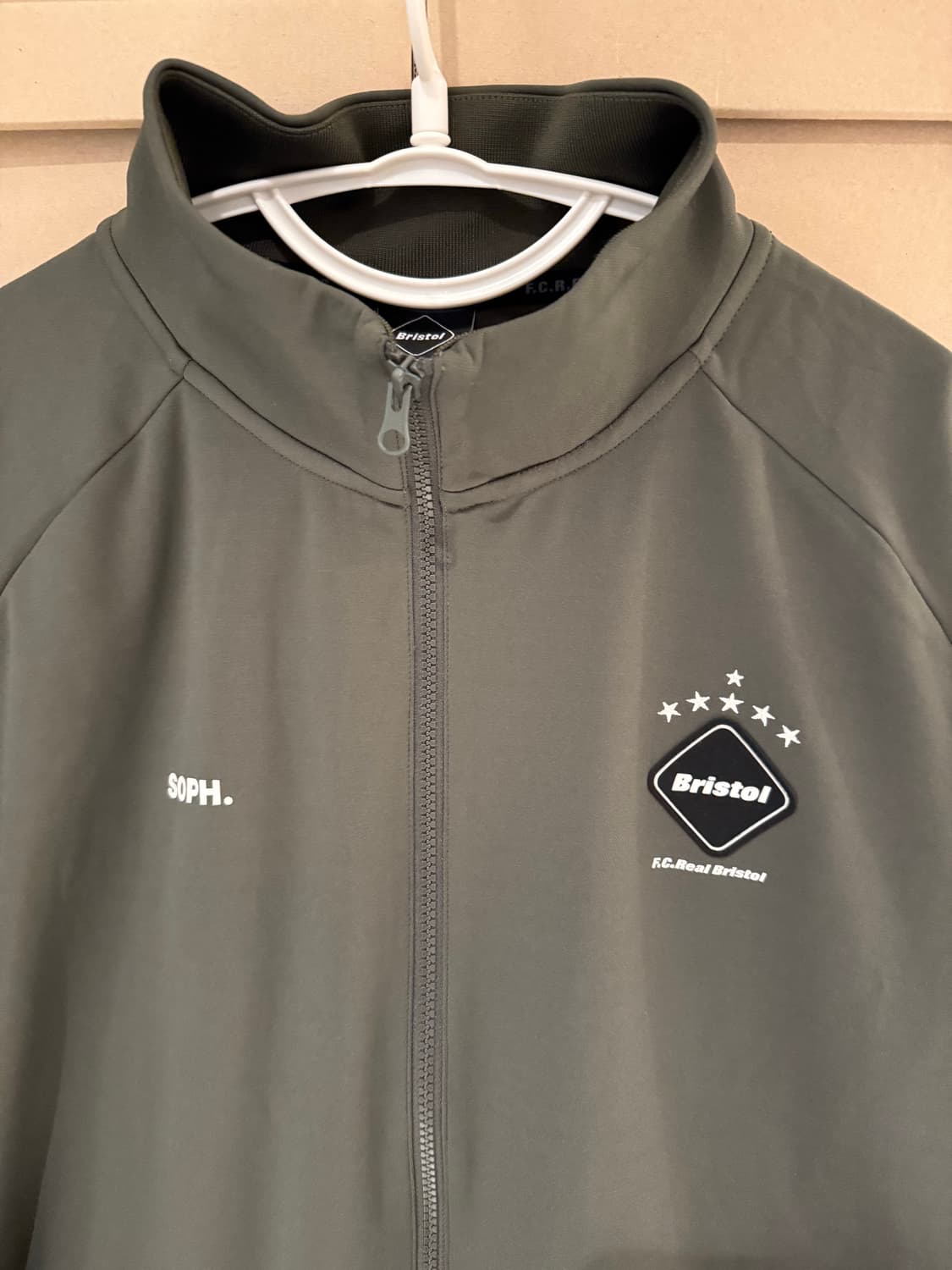 [새상품급-XL] F.C.Real Bristol 트레이닝 트랙 재킷 상품이미지2
