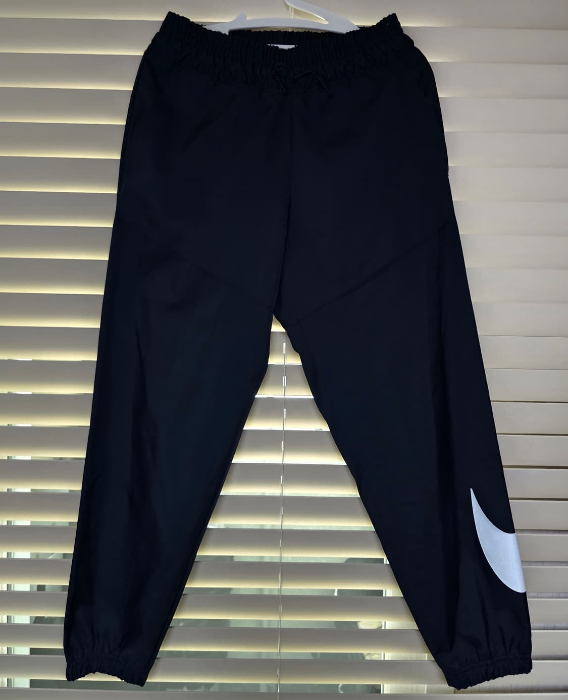 나이키 우먼스 스우시 우븐 팬츠 XS 상품이미지1