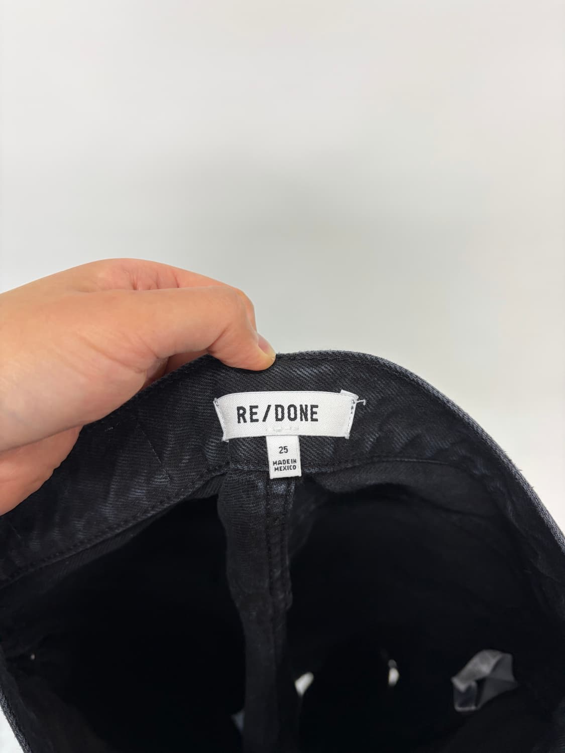 RE/DONE 리던 하이라이즈 블랙 루즈 데님 상품이미지8