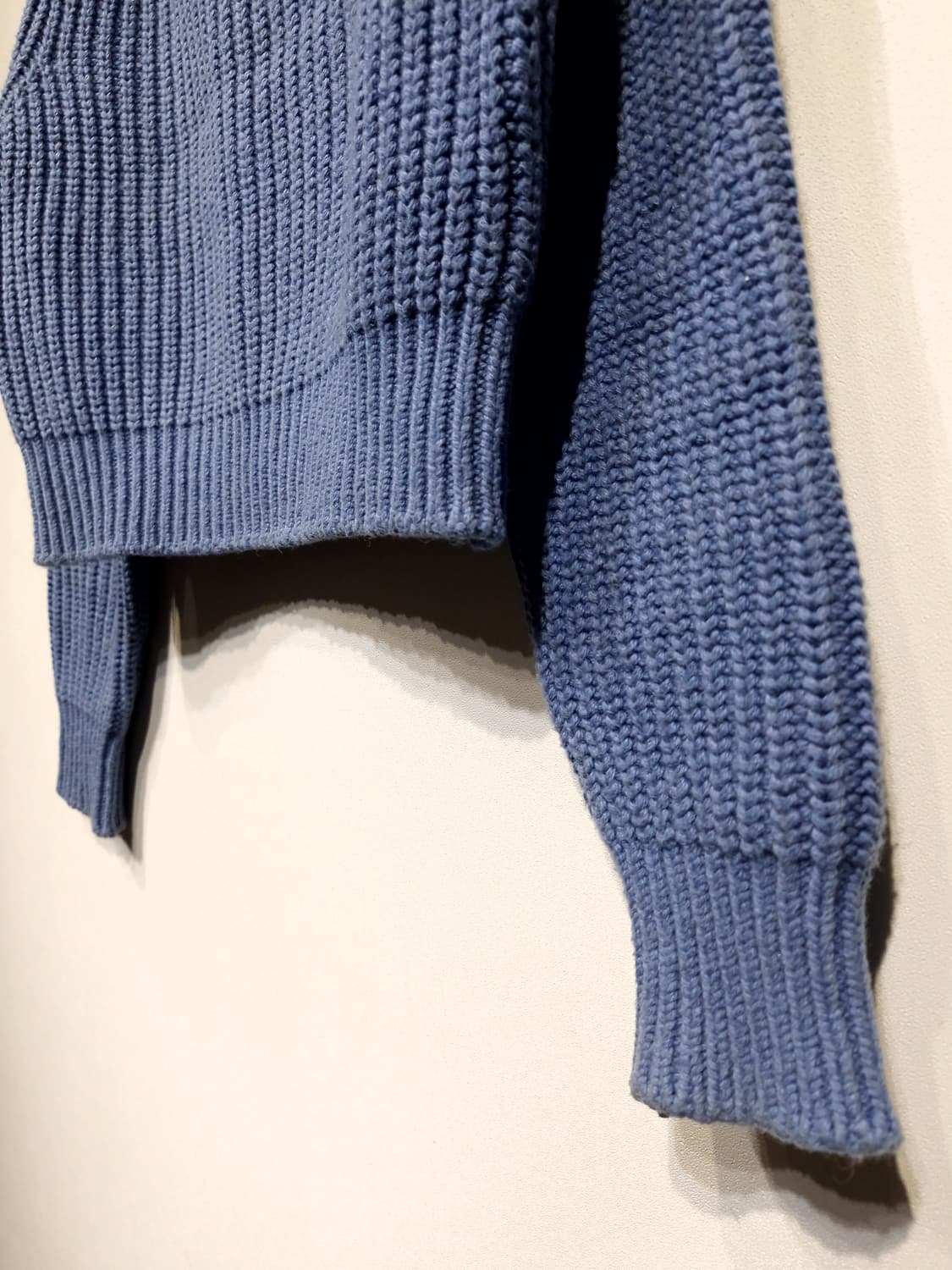 얼바닉30(URBANIC30) 카를로 니트 스톤블루 상품이미지6