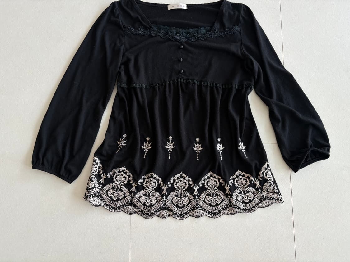 embroidery lace top 상품이미지2