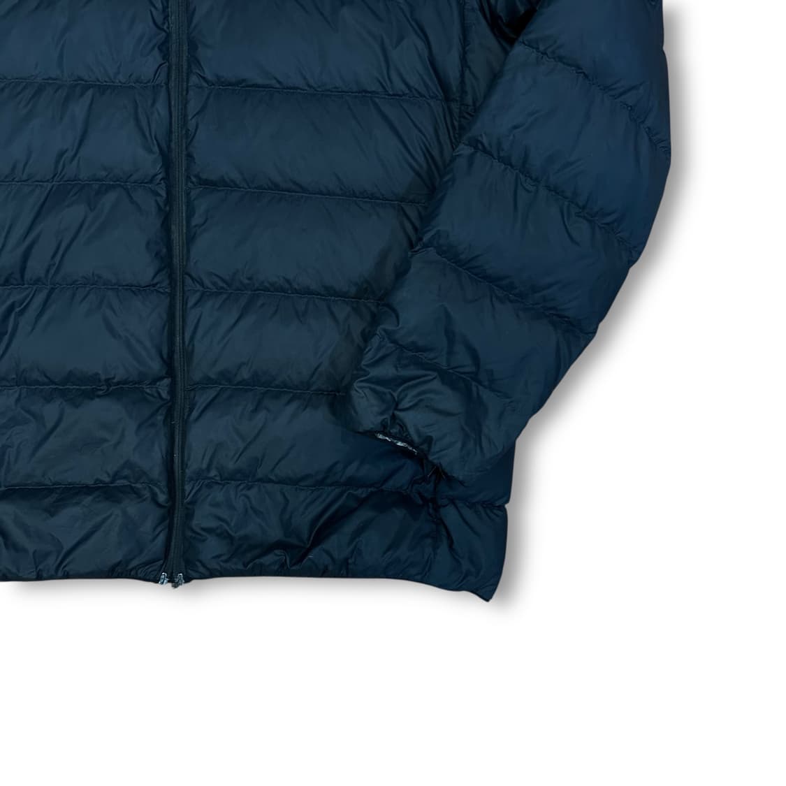 노스페이스 경량 구스 패딩 상품이미지3
