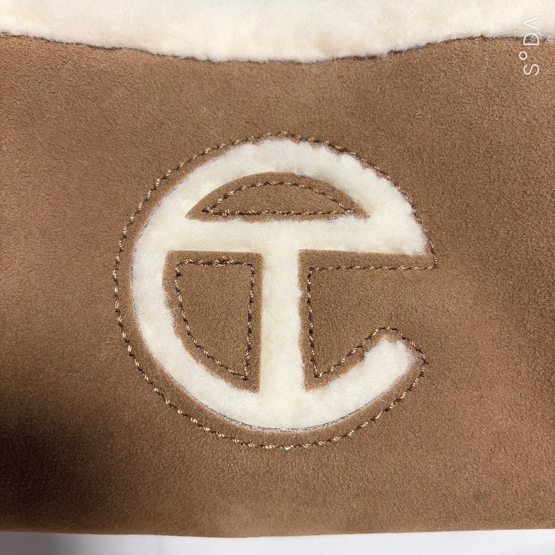 UGG x 텔파 크로스백 상품이미지6