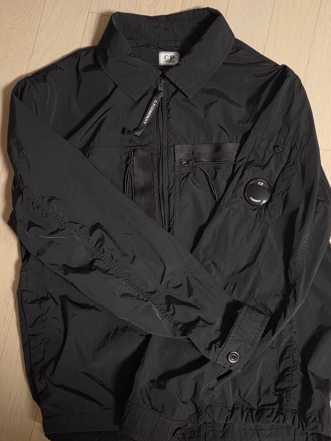 C.P.company 바람막이 블랙 - 95 size 상품이미지1