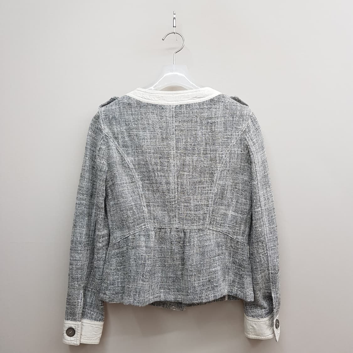 막스마라 위켄드라인 트위드 노카라 자켓  40사이즈 상품이미지4