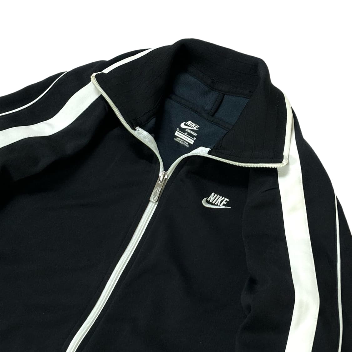 나이키 블랙 져지 검흰 트랙탑 상품이미지2