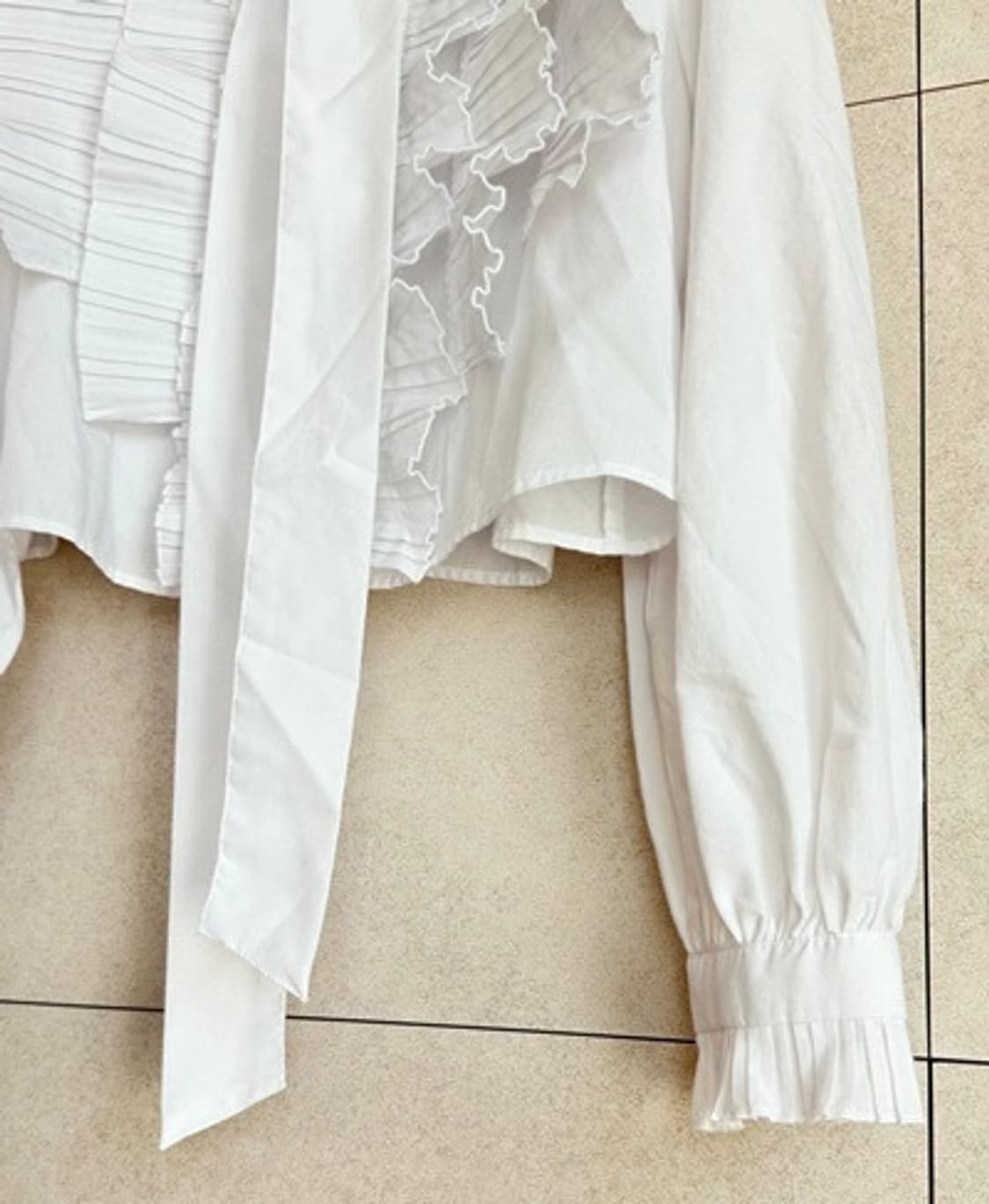 새) 자라 크롭 프릴 블라우스  상품이미지6