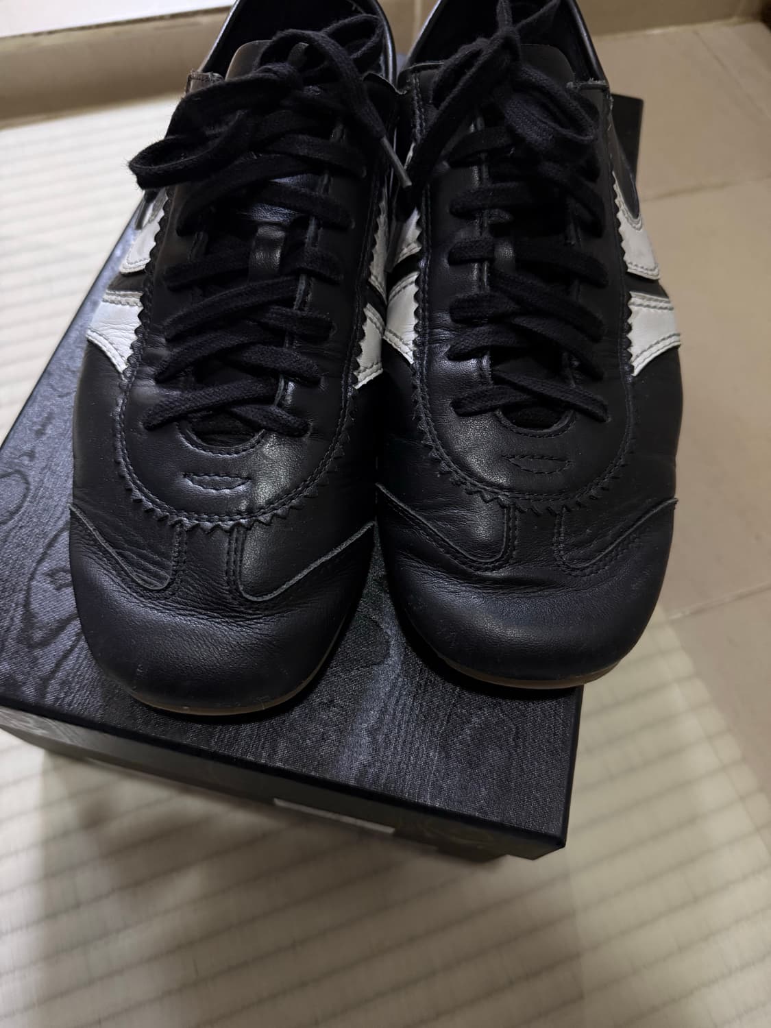 드리스 반 노튼 스니커즈 상품이미지2