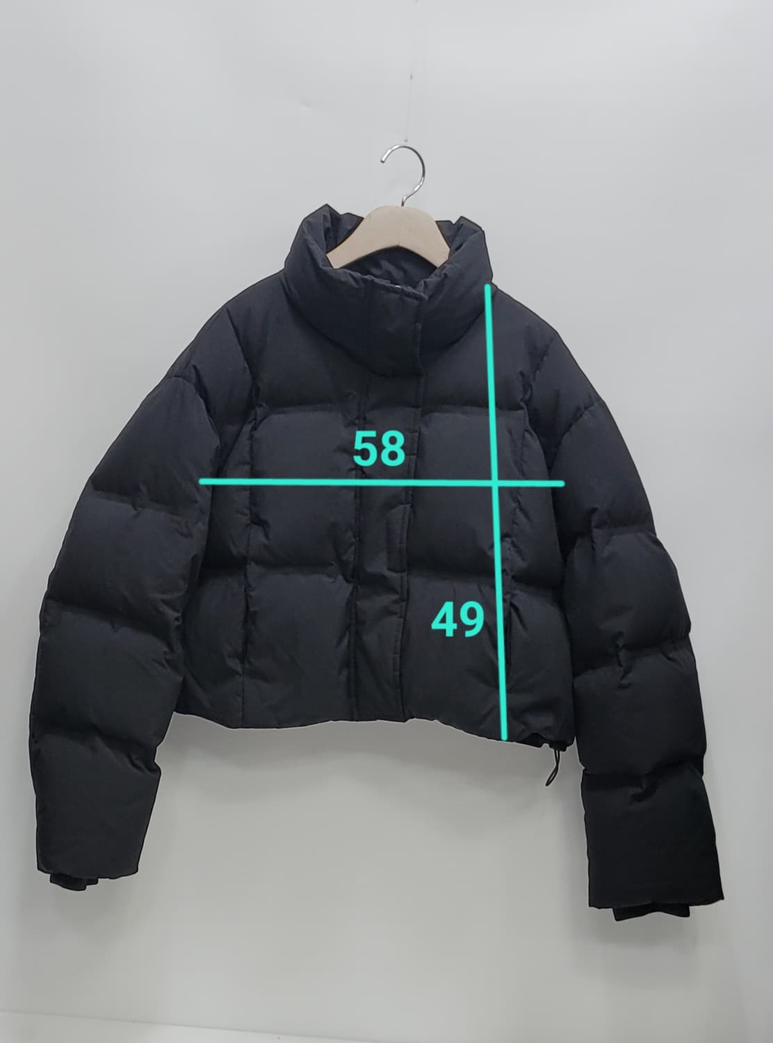 8seconds 23FW 에잇세컨즈 심리스 크롭 다운 패딩 / 여 XS  상품이미지10