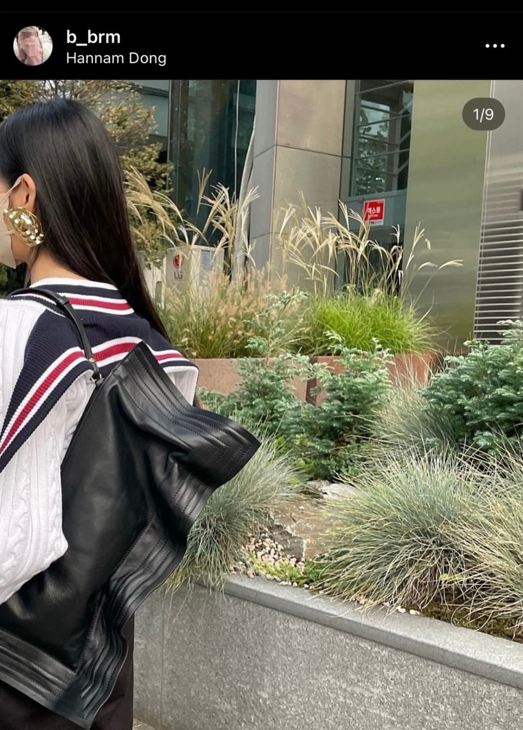 yproject 와이프로젝트 와이어 클러치 숄더백 상품이미지2