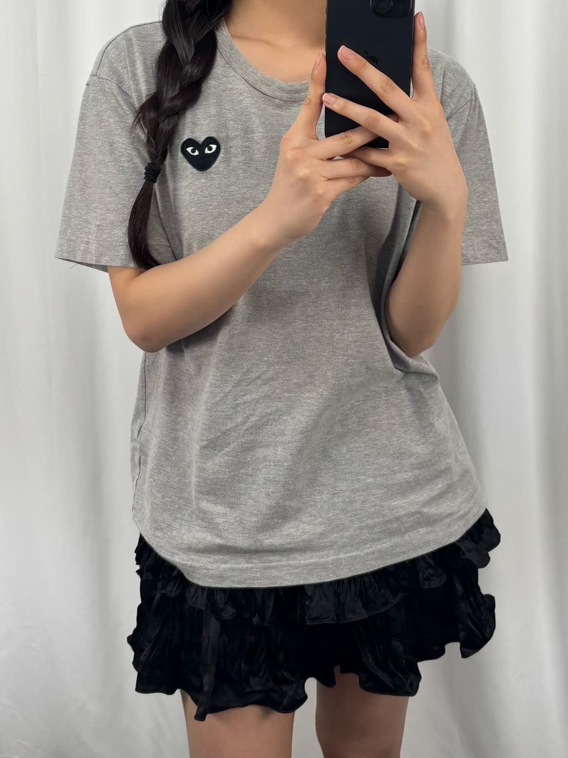 꼼데가르송 블랙 와펜 그레이 반팔 상품이미지2