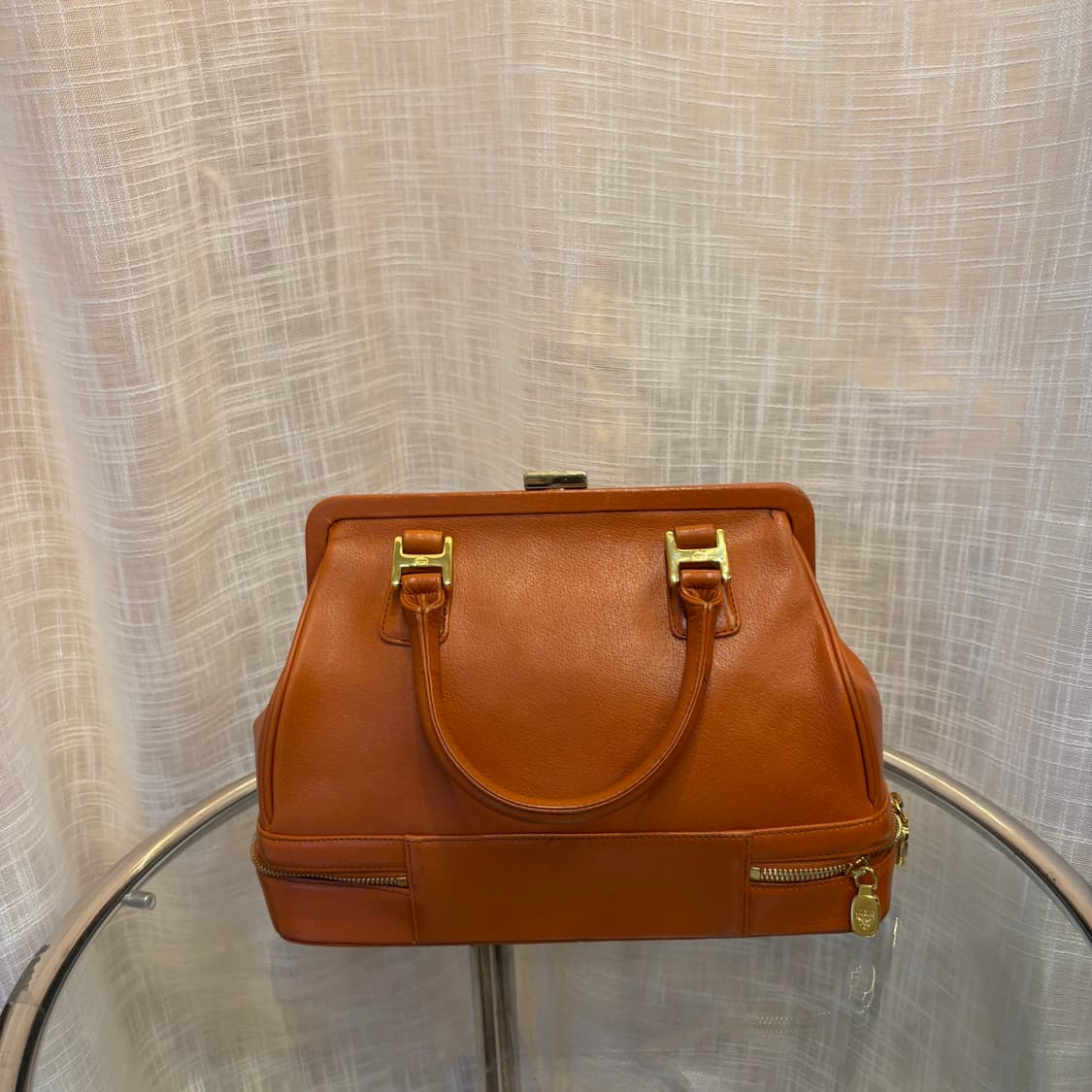 정품 MCM 금장 토트백     상품이미지5