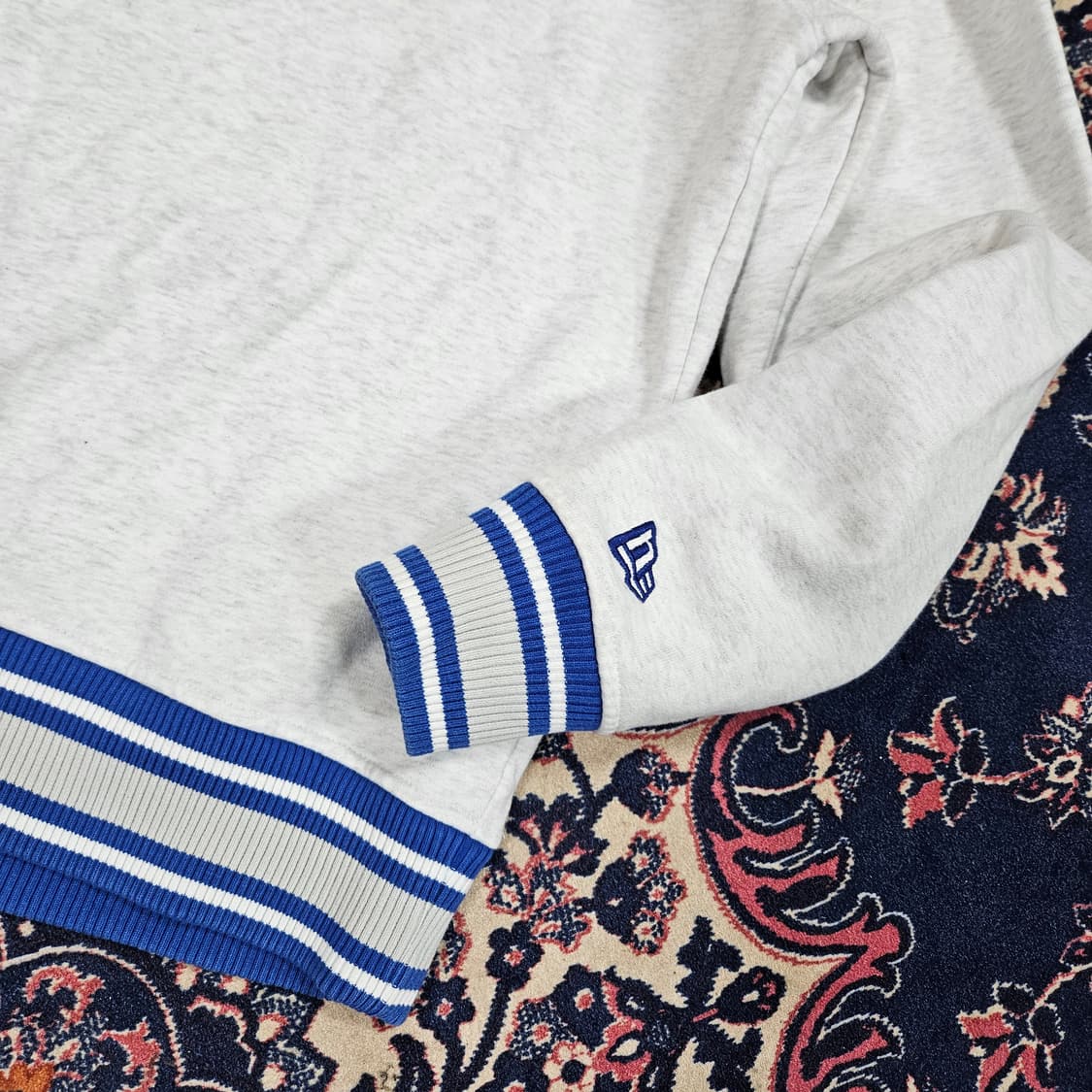 뉴에라 21FW 로스앤젤레스 다져스 헤리티지 기모 스웻 셔츠 상품이미지3