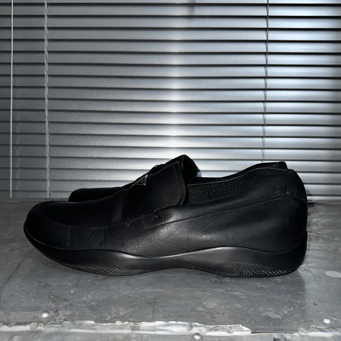 00s 빈티지 프라다 스포츠 로고 로퍼 상품이미지4