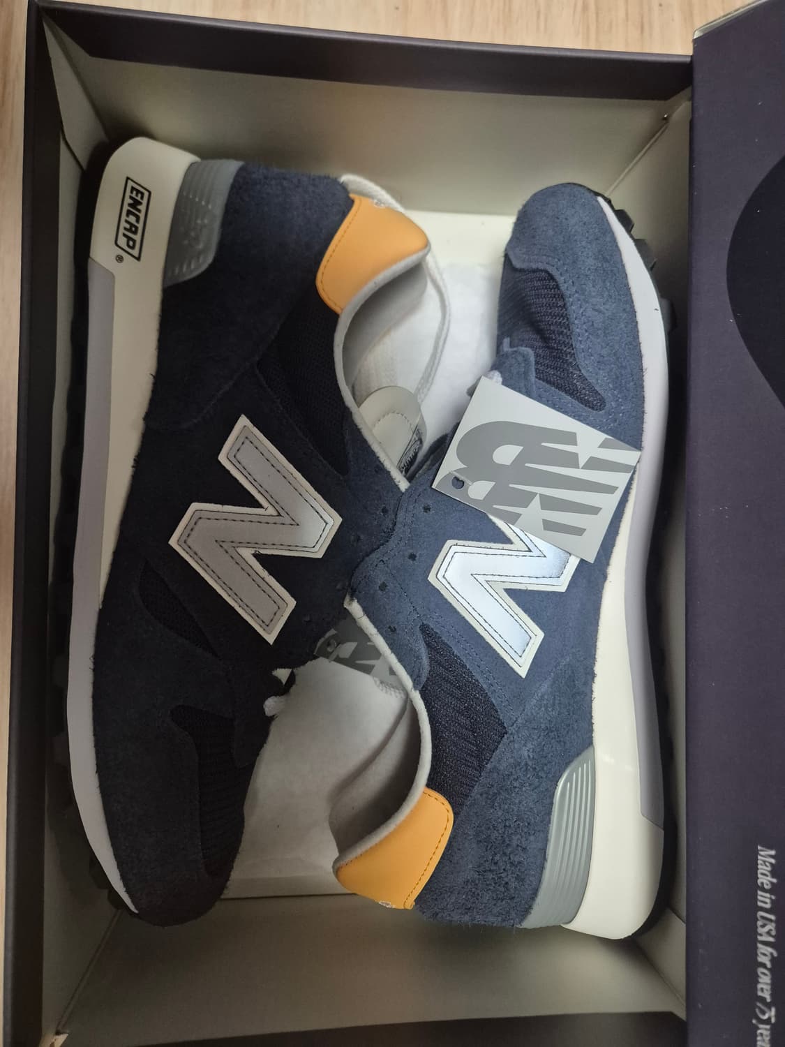 (새상품) 뉴발란스 에메레온도르 1300 네이비 285 상품이미지1