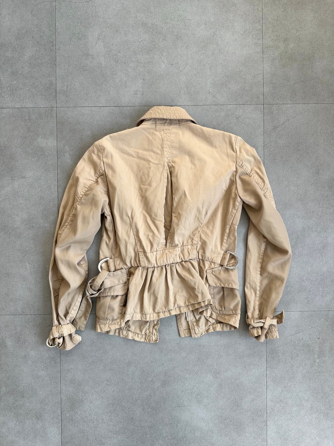 몽클레어 유틸리티 베이지 워크자켓 상품이미지5