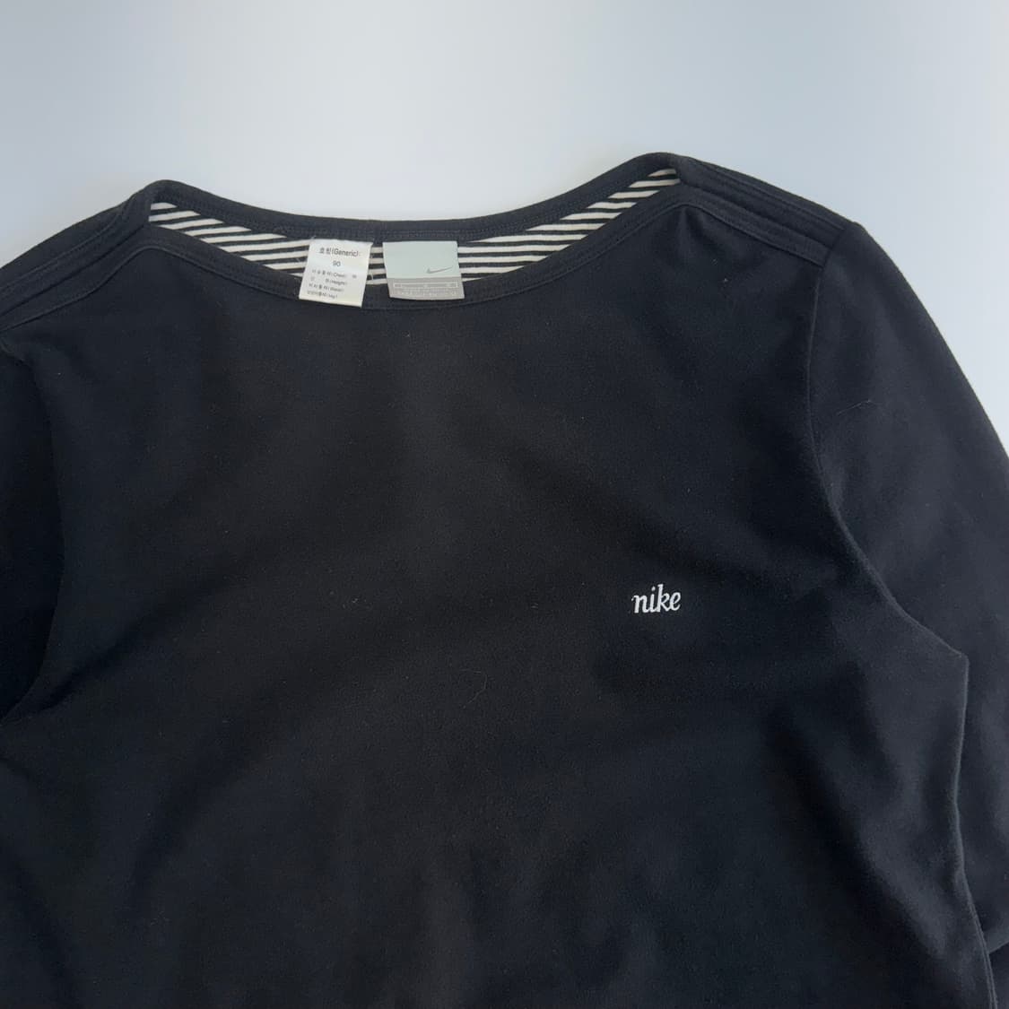 Nike 나이키 스몰로고 블랙 롱슬리브 상품이미지4