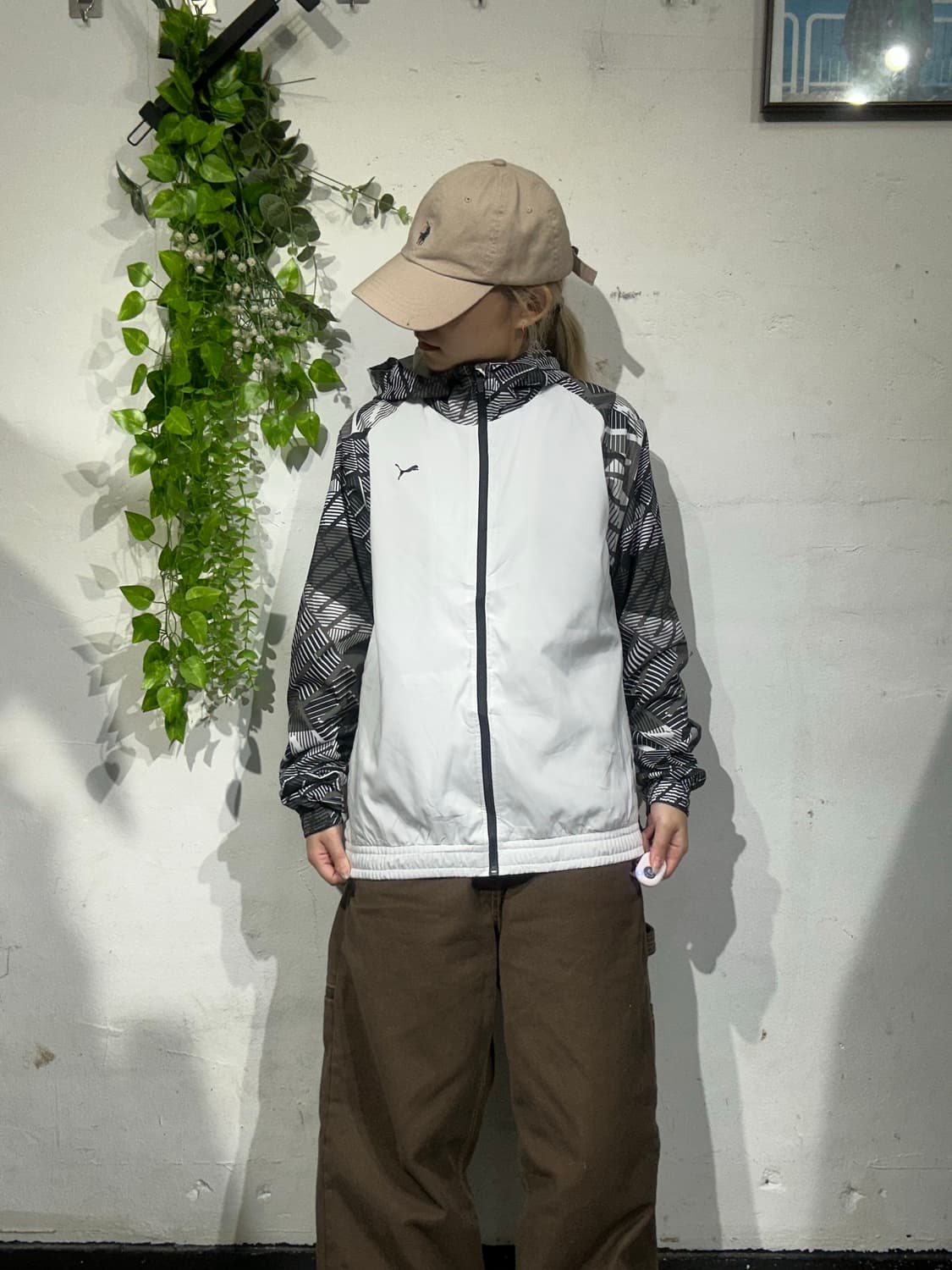 푸마 화이트 배색 후드 트랙탑 져지 L 상품이미지2