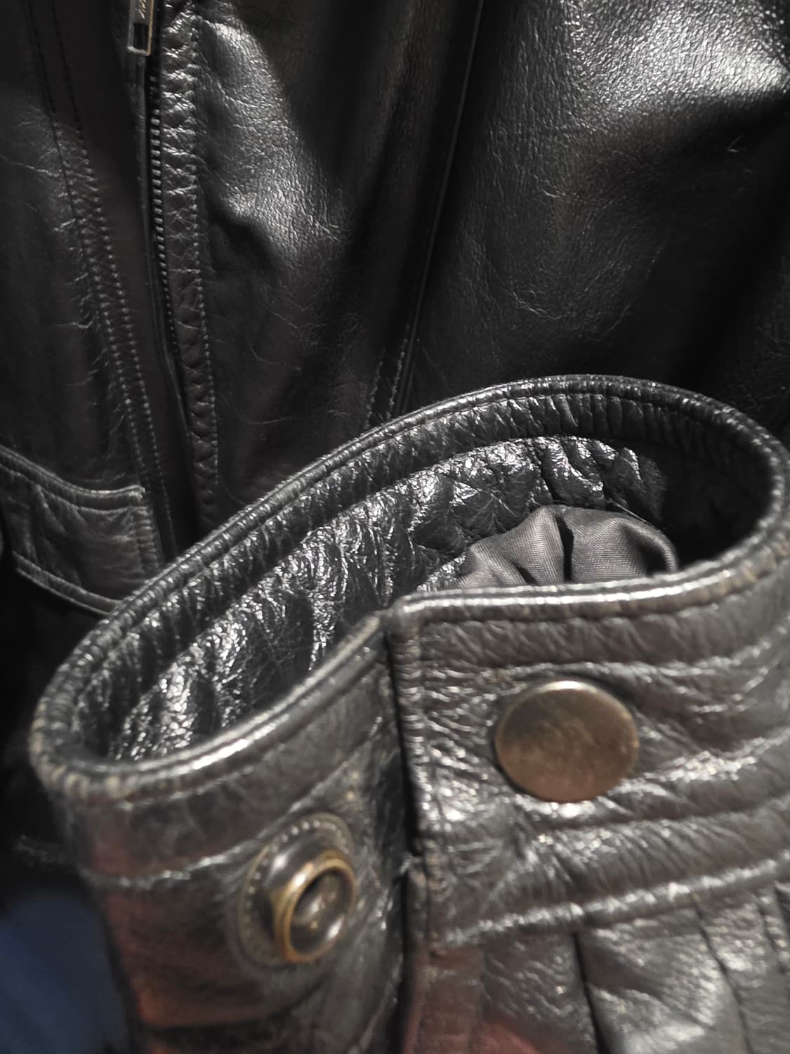 SURREME 블랙 소가죽 붐버자켓 상품이미지5