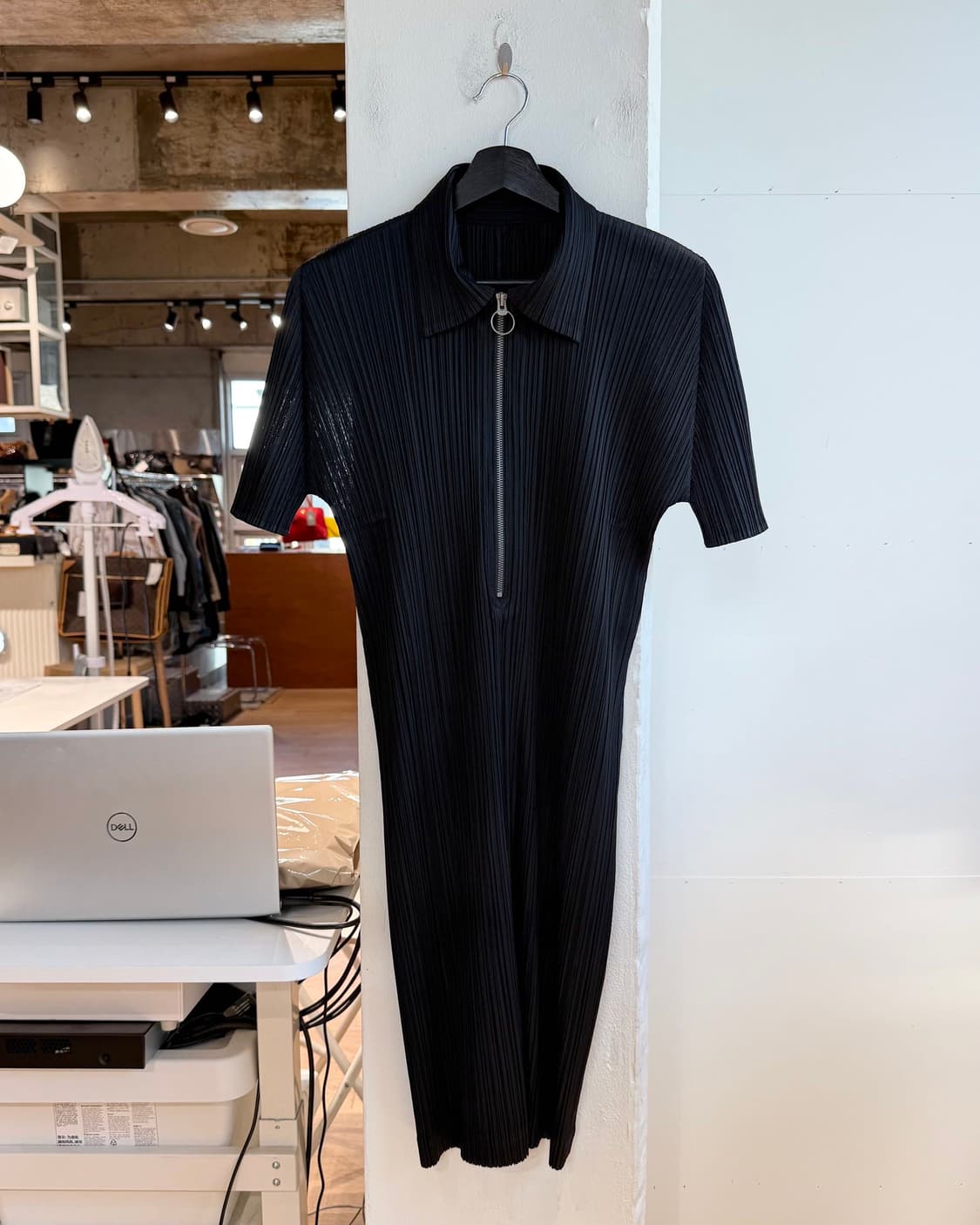 플리츠 플리즈 블랙 링컬 하프 원피스 상품이미지2