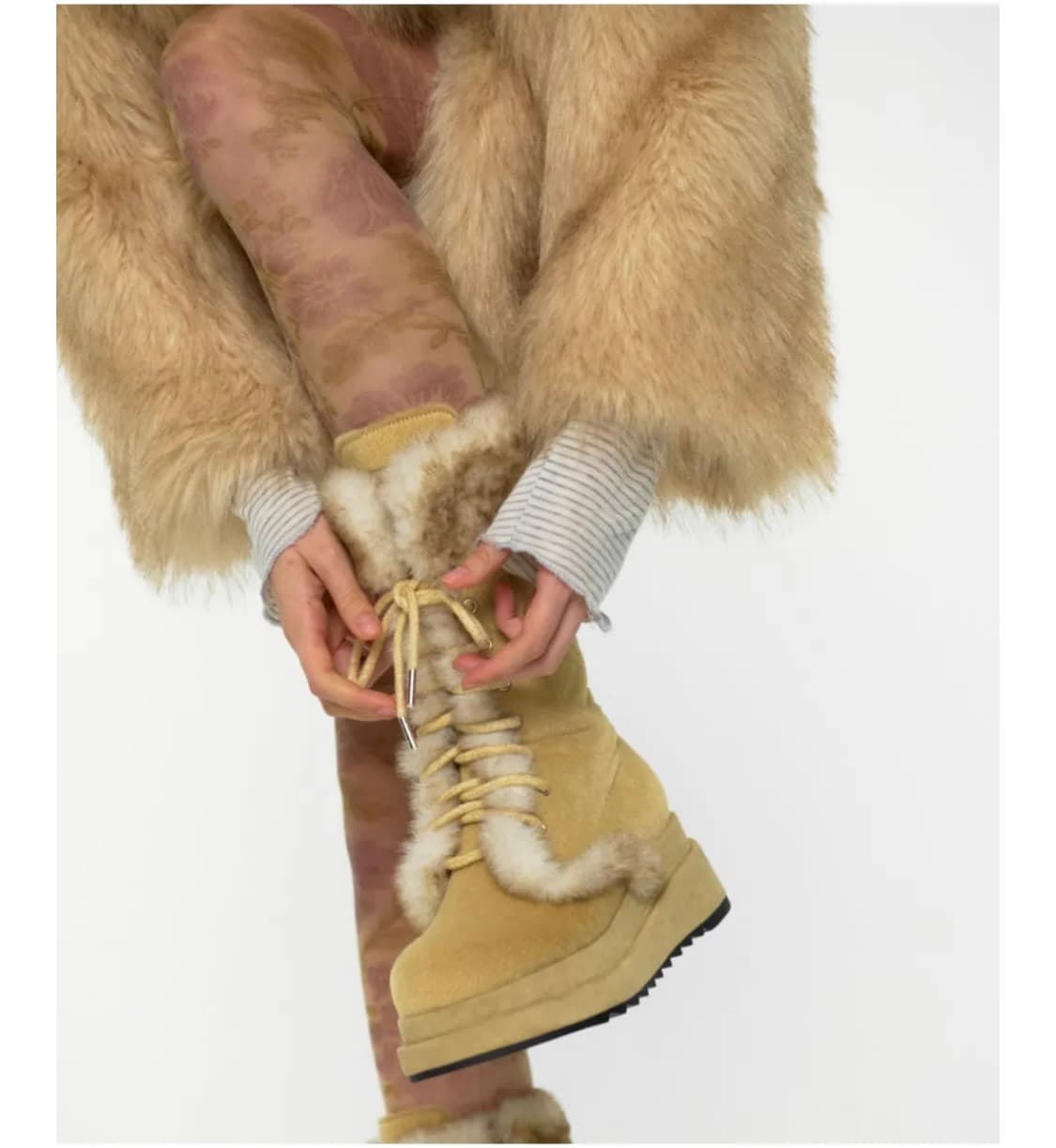 루루서울 Sugar Fur Boots (Beige) 상품이미지3