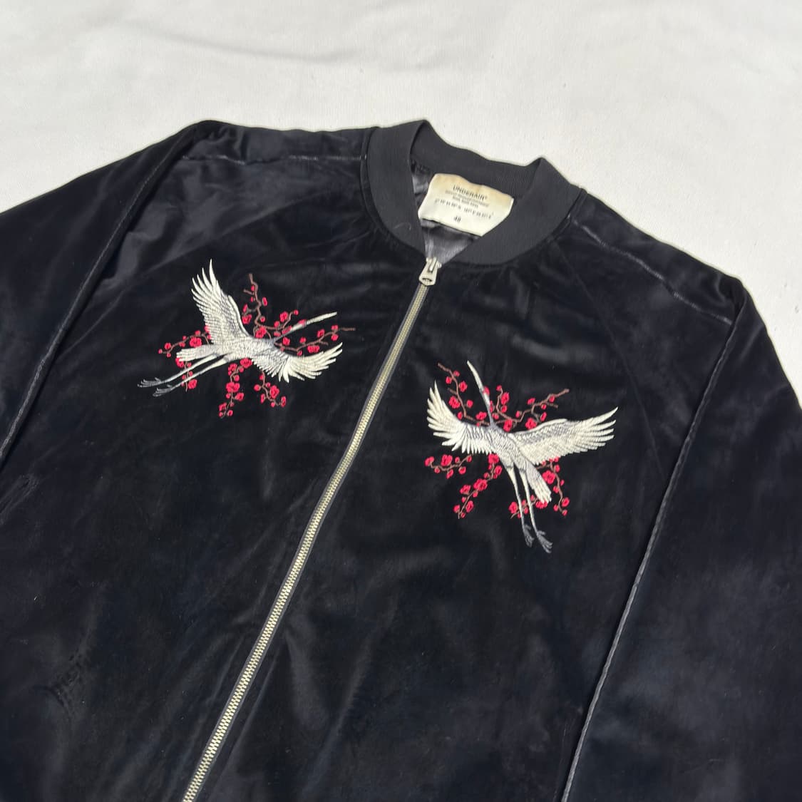 48 언더에어 학 자수 벨벳 스카쟌 점퍼 상품이미지1