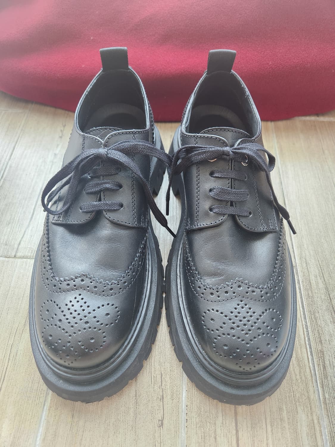 코스(COS) 청키 레더 더비 브로그 (265) 상품이미지3