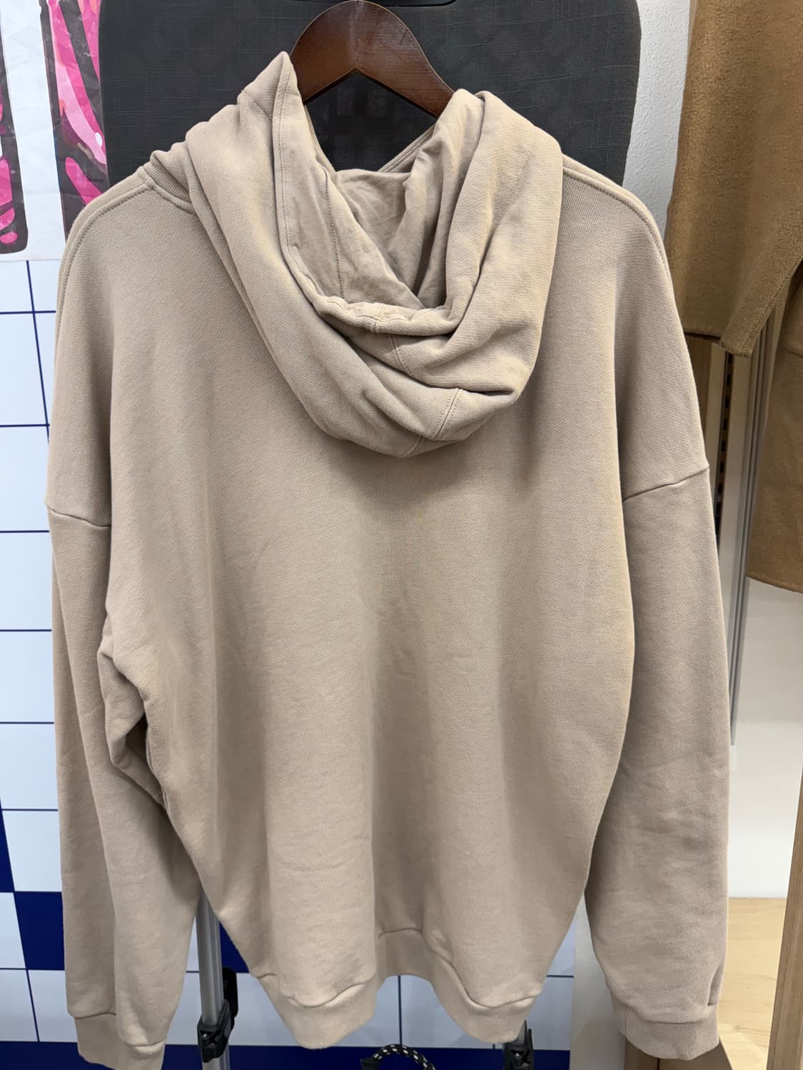 아디다스 오트밀 후드티 상품이미지4