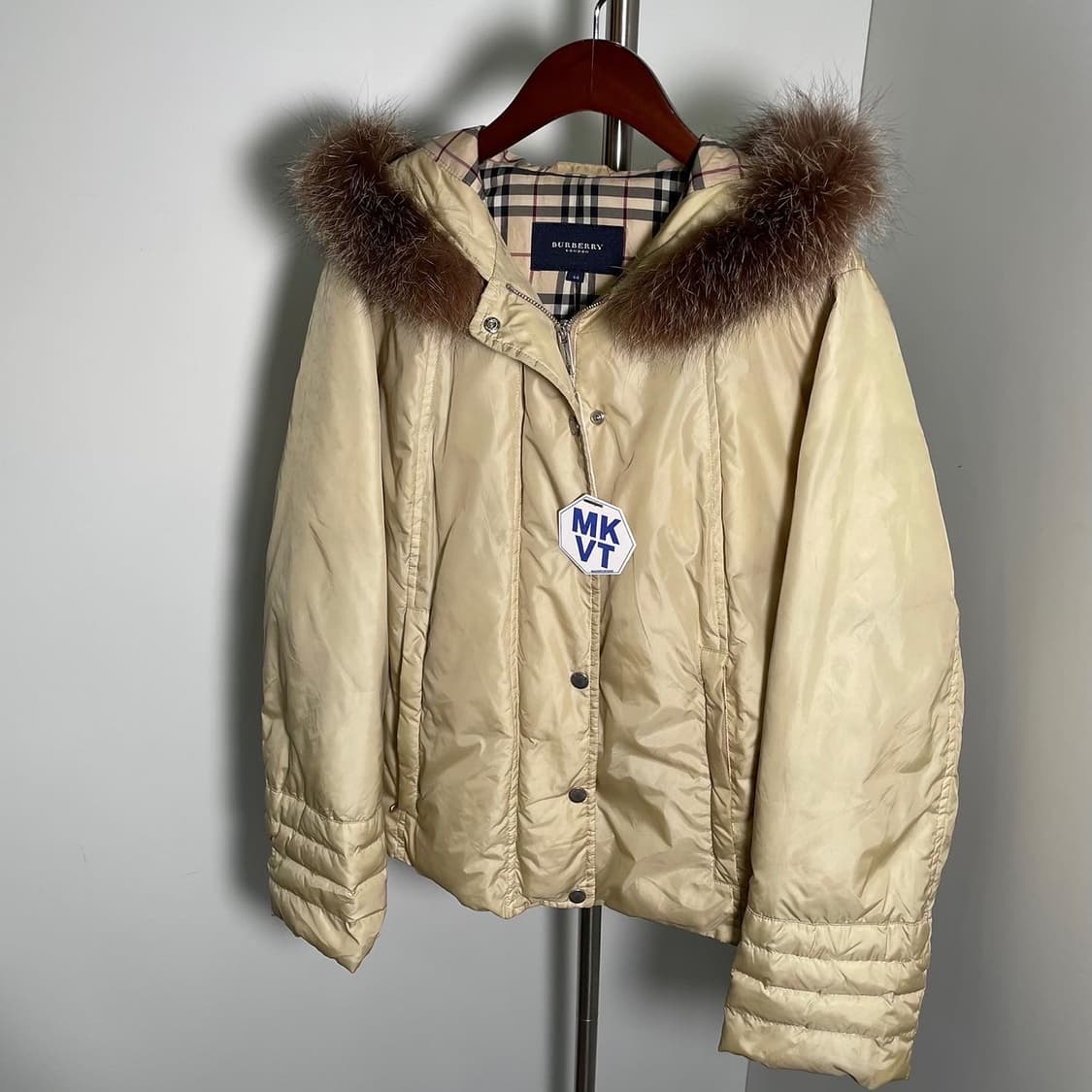 버버리 체크안감 다운 숏 패딩 상품이미지3