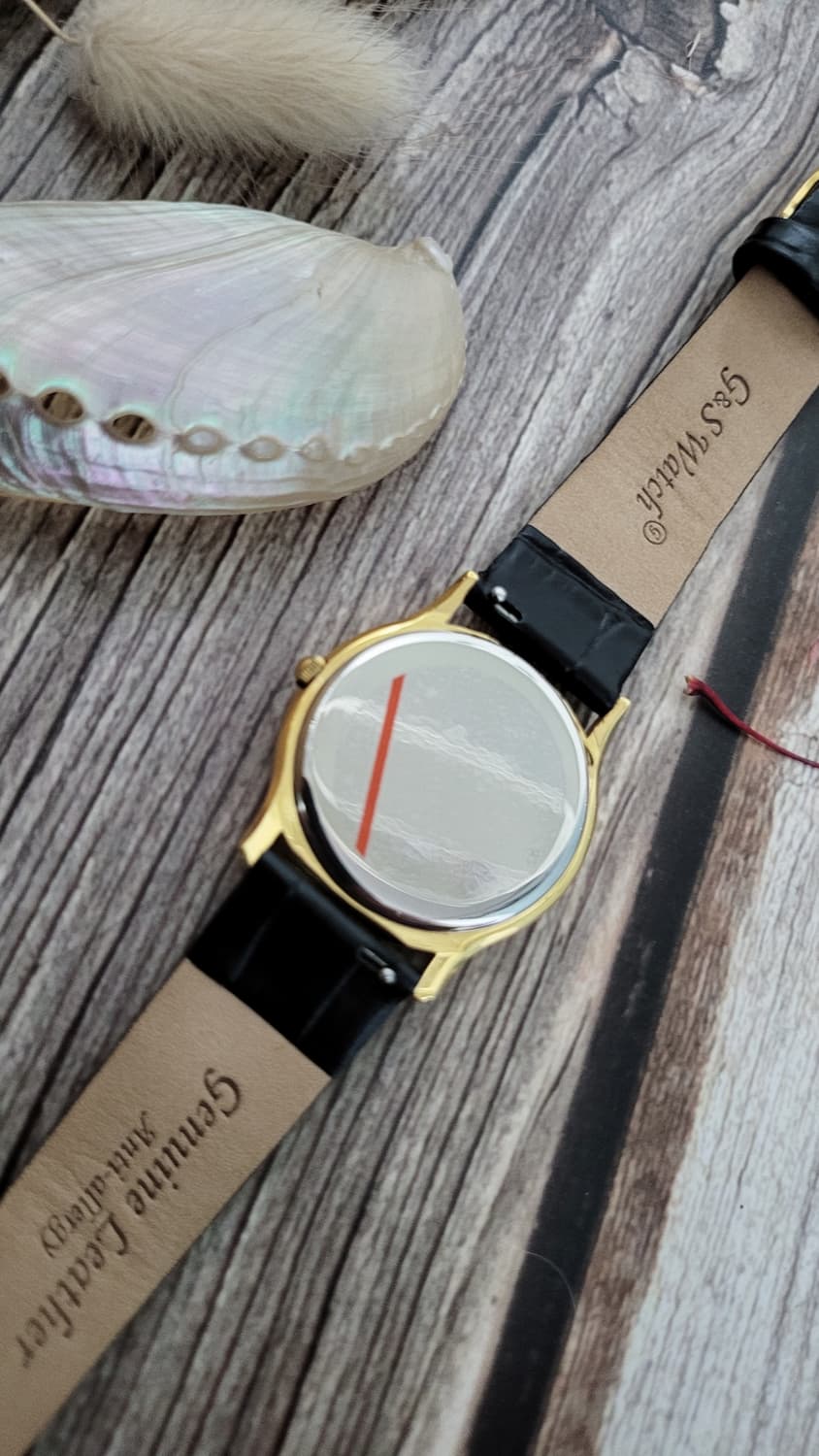 [연말세일]정품 크리스찬디올 골드 라운드 남여공용 시계 상품이미지9