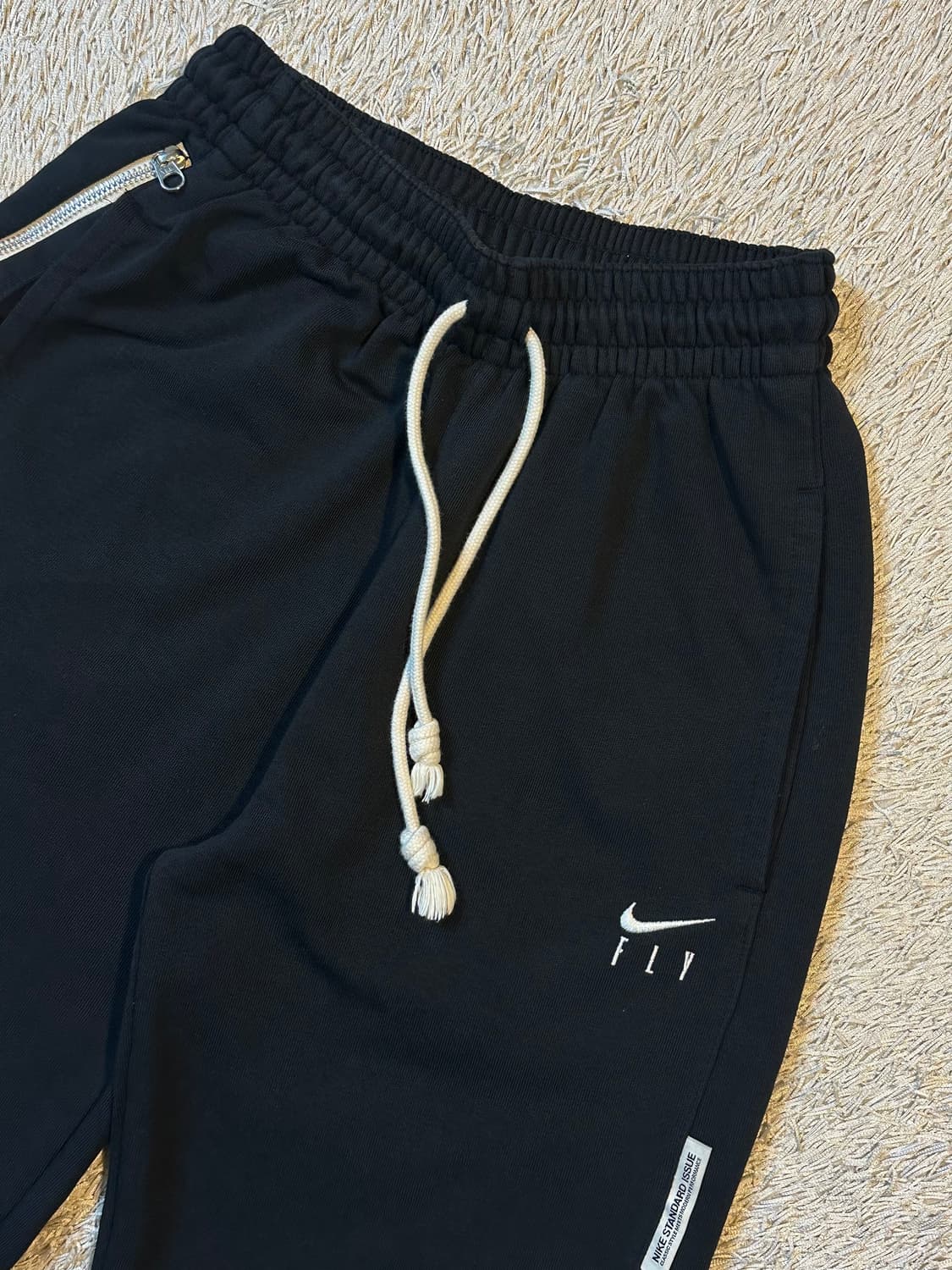 나이키 NIKE 신형 드라이핏 스탠다드 이슈 조거 팬츠 블랙 상품이미지1