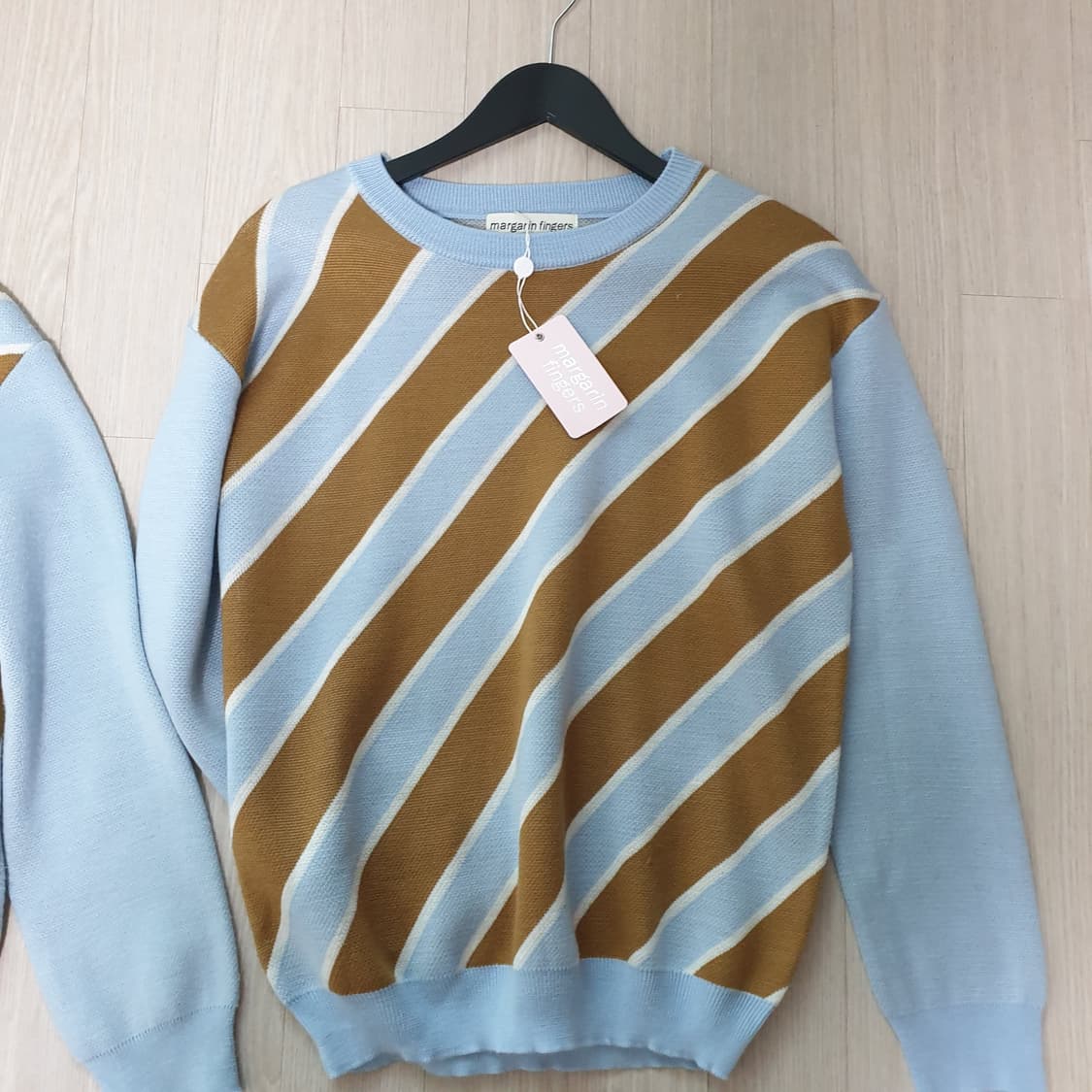 새상품) 마가린핑거스 니트 상품이미지1