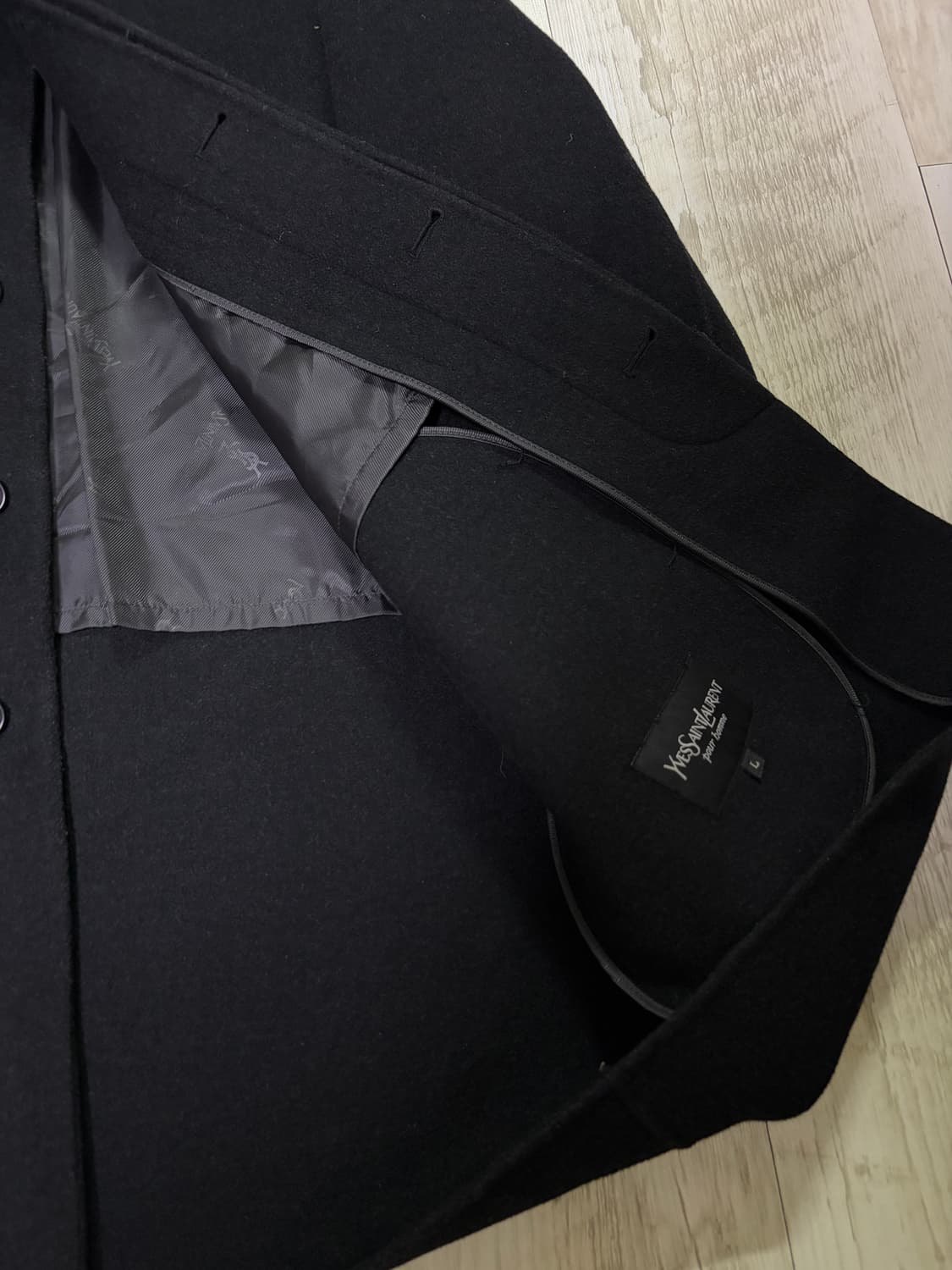 [L] YSL 이브 생 로랑 블랙 핸드메이드 코트 입생로랑 상품이미지3