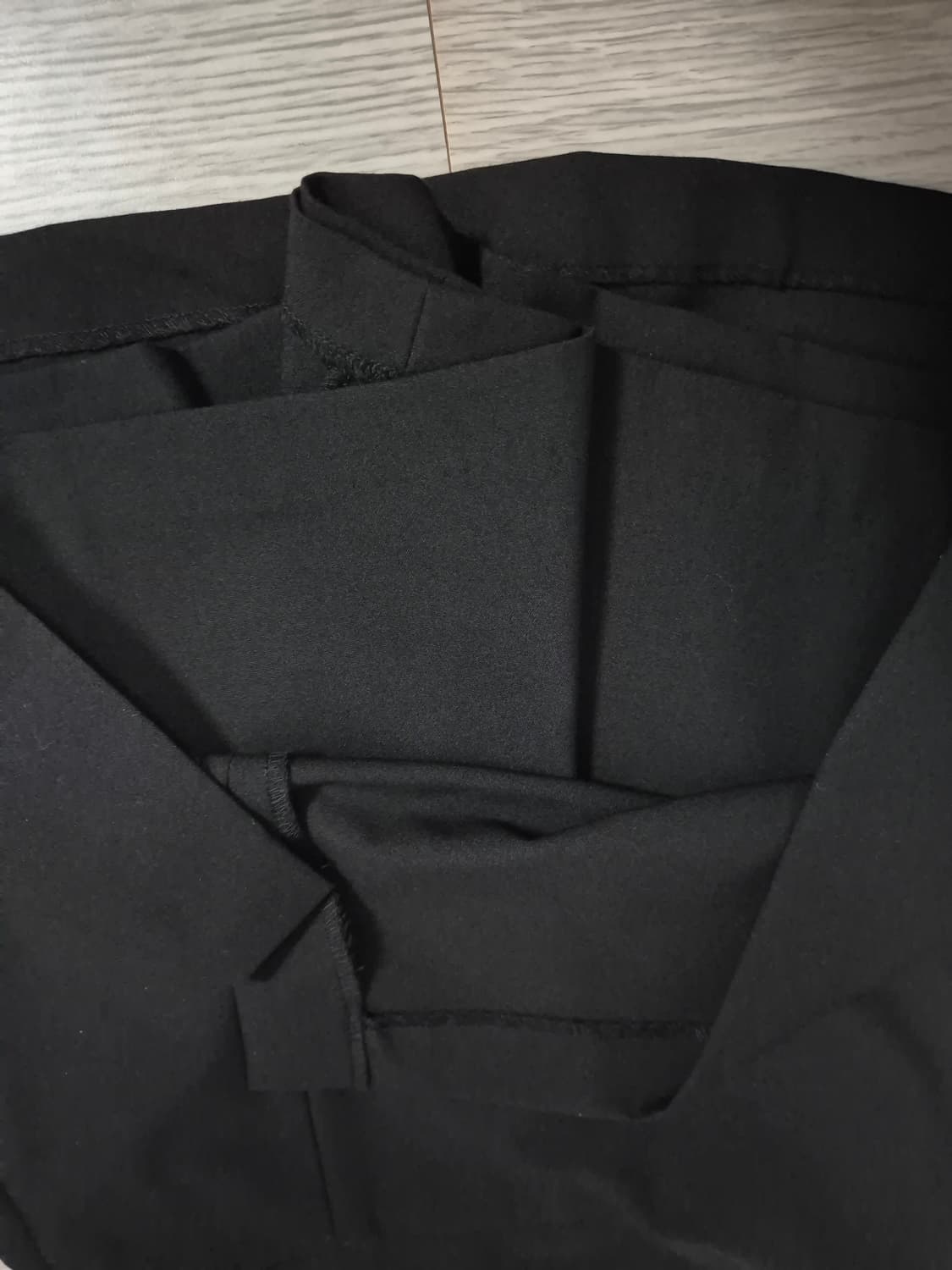 무신사 스탠다드 우먼 우먼즈 슬릿 미니 스코츠 상품이미지4