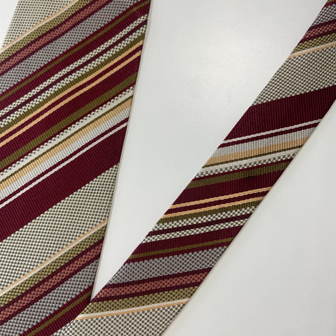 입생로랑(YSL) 명품 정품 넥타이 상품이미지9