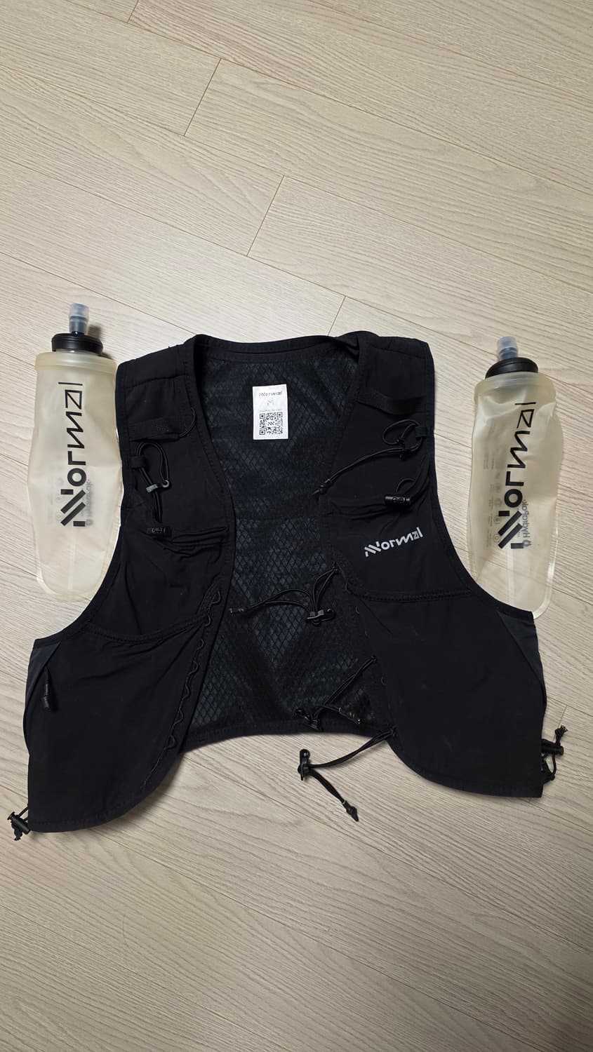 Normal 노말 웨어러블 런닝 조끼 물통 포함 상품이미지1