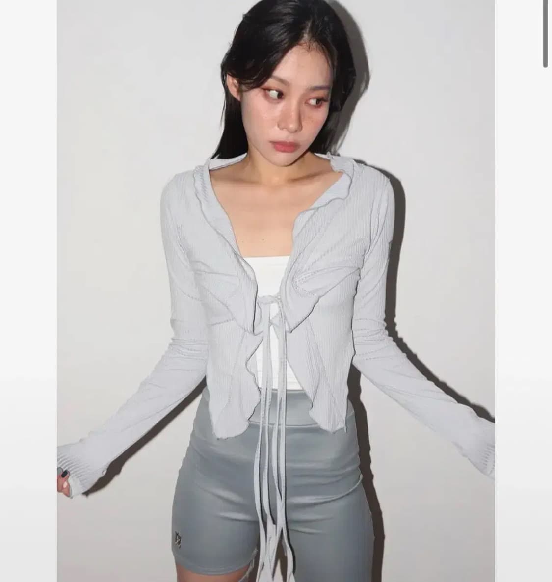 티유알이 오브이 크롭 프릴 골지 가디건 frill cropped 상품이미지1