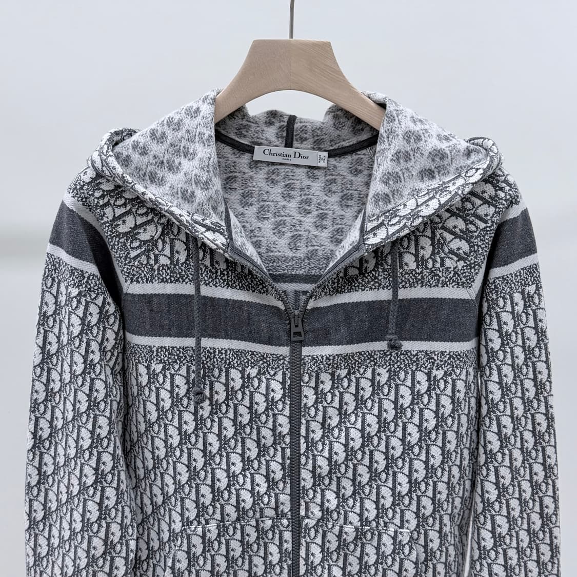 [S+급/XS] 디올 오블리크 여성 후드집업 그레이 상품이미지3