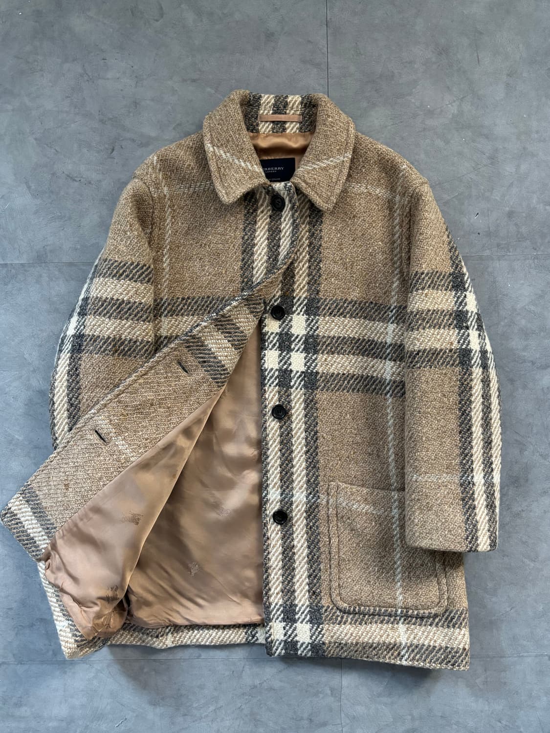 Burberry 버버리 싱글 패턴 체크 코트 상품이미지4