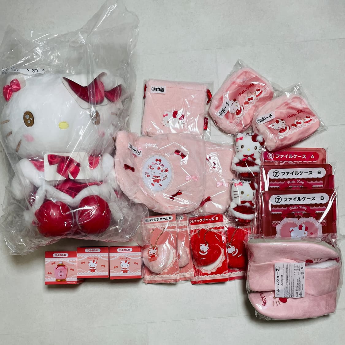 헬로키티 쿠지 1~11등 판매 상품이미지1