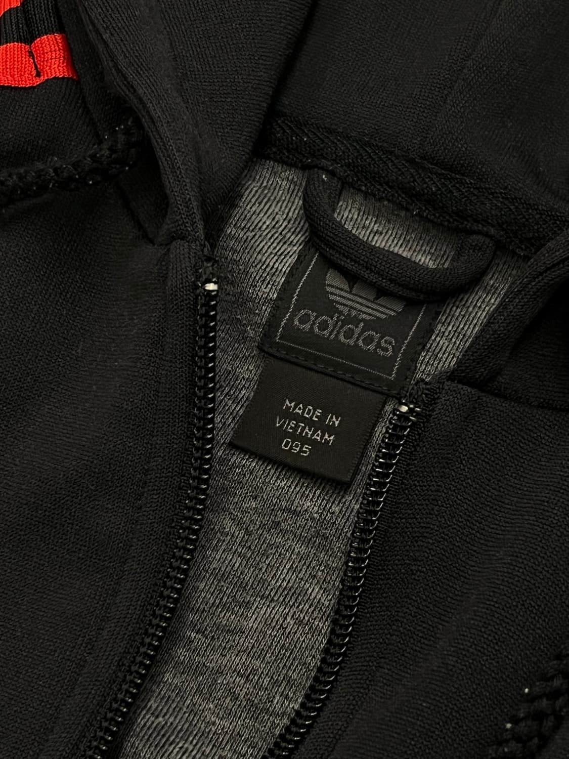 아디다스 검빨 대장급 후드져지 처분  상품이미지3