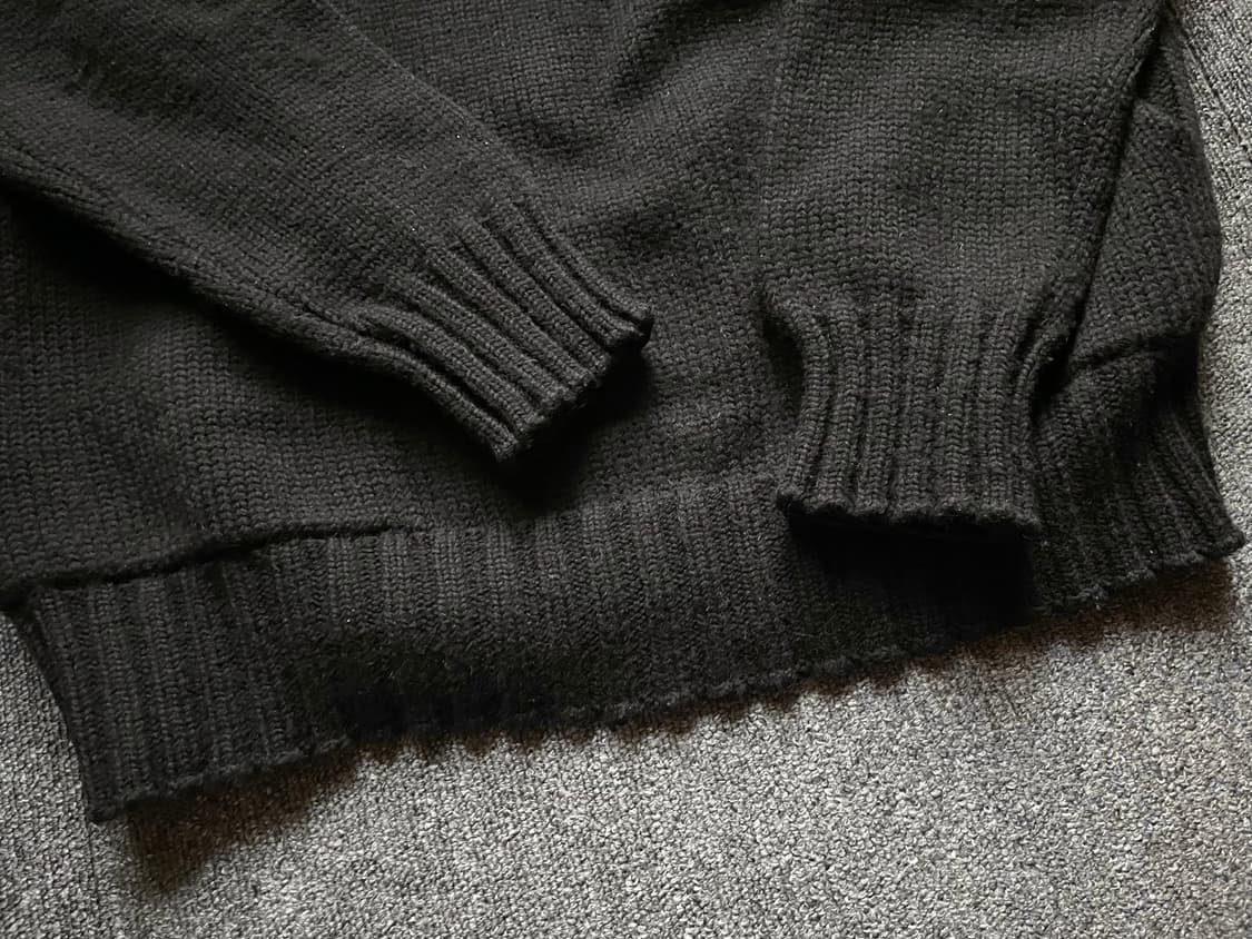 피그벨 21AW 알파카울 레드크로스 니트 잉크블랙 상품이미지6