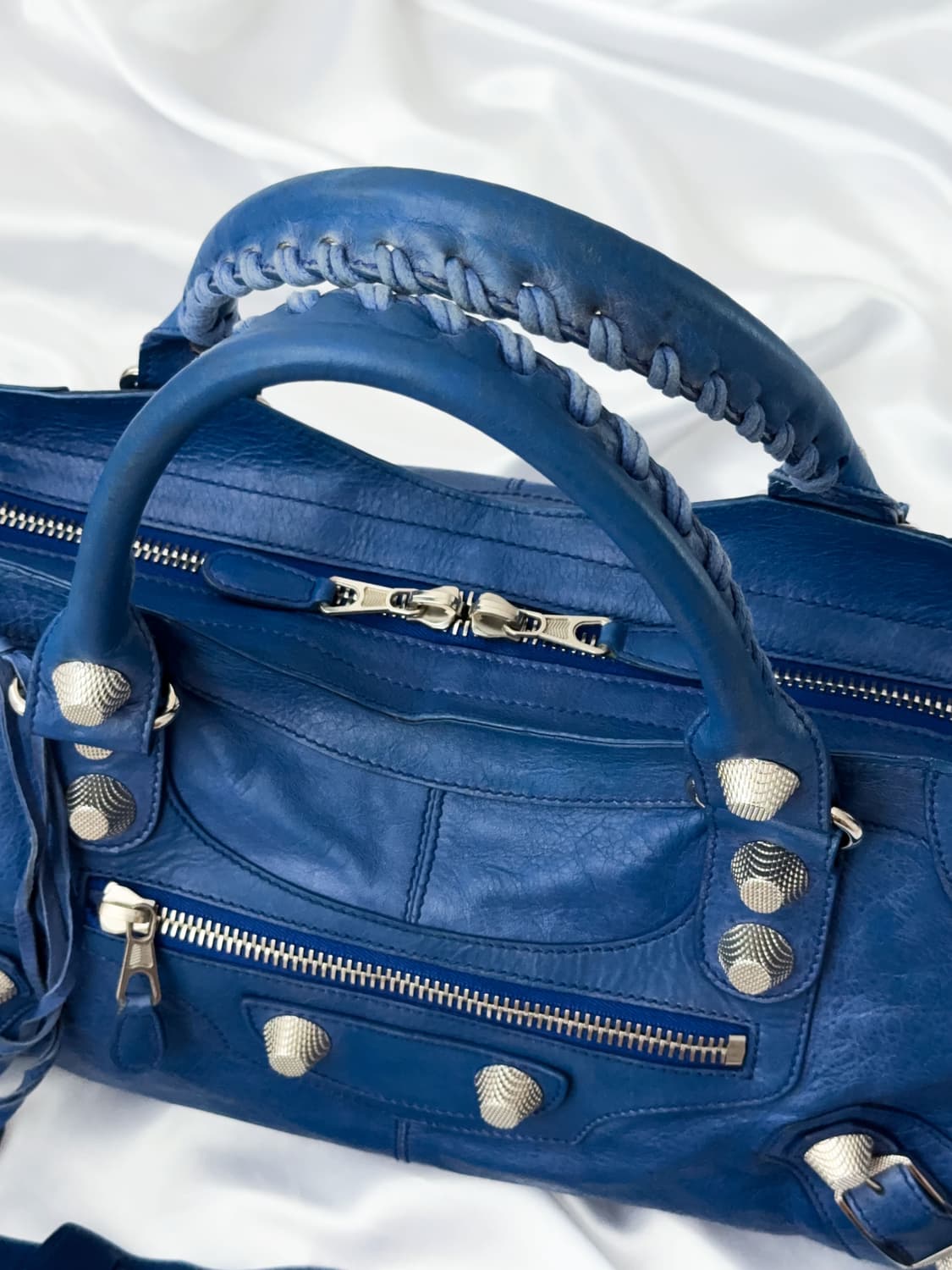 발렌시아가 모터백 라지 상품이미지4