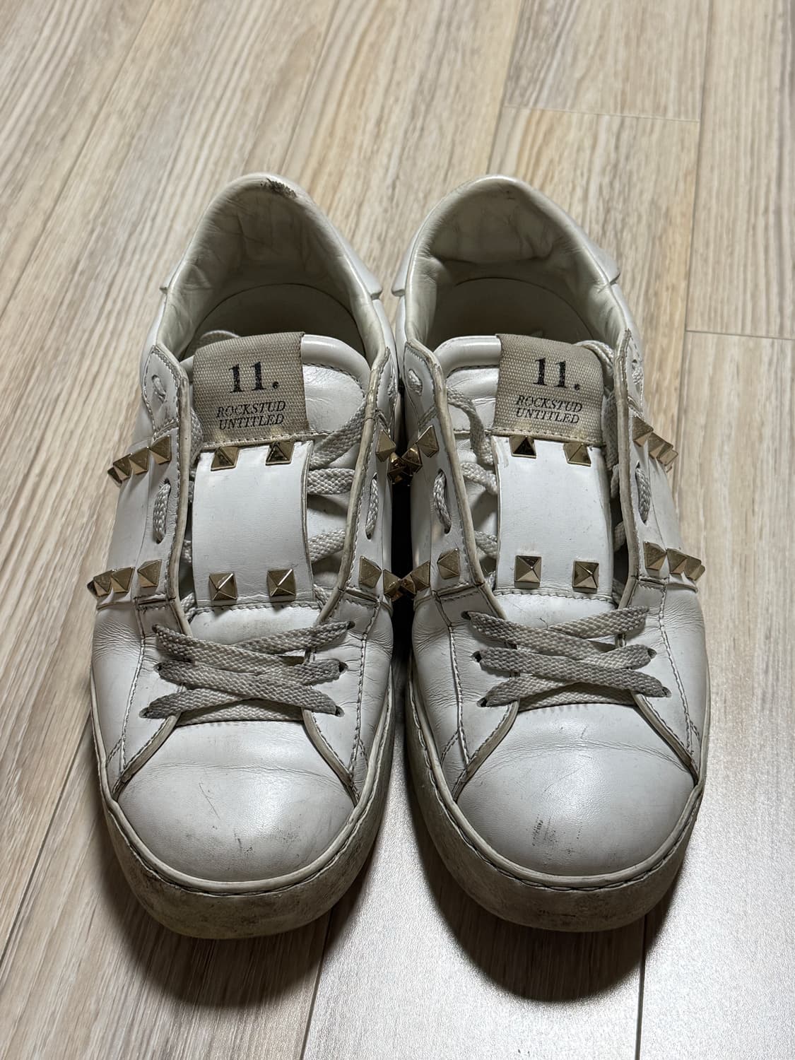 발렌티노 락스터드 스니커즈 상품이미지4