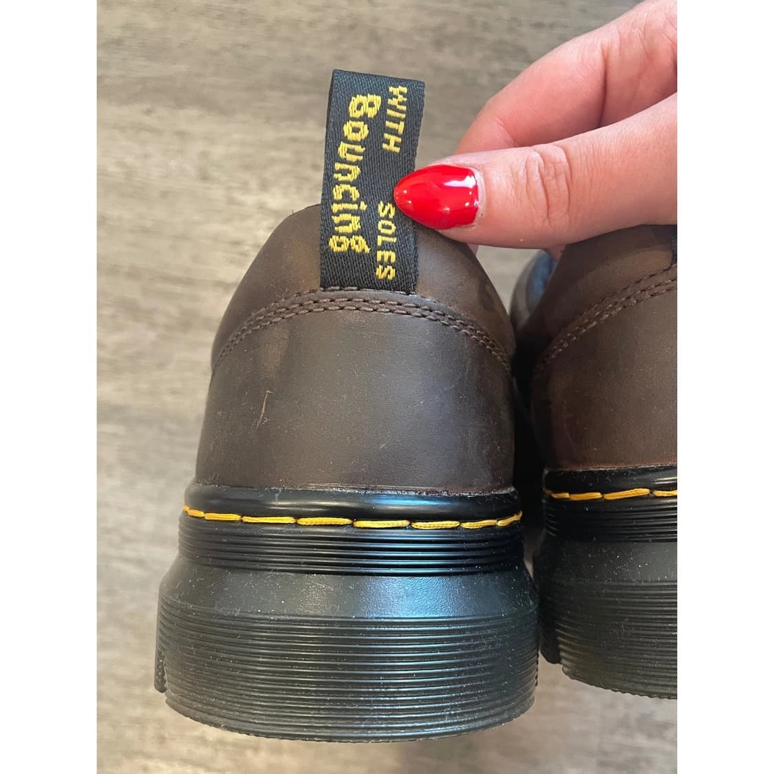 닥터마틴 리더 와이오밍 레더 유틸리티 슈즈 브라운 상품이미지5