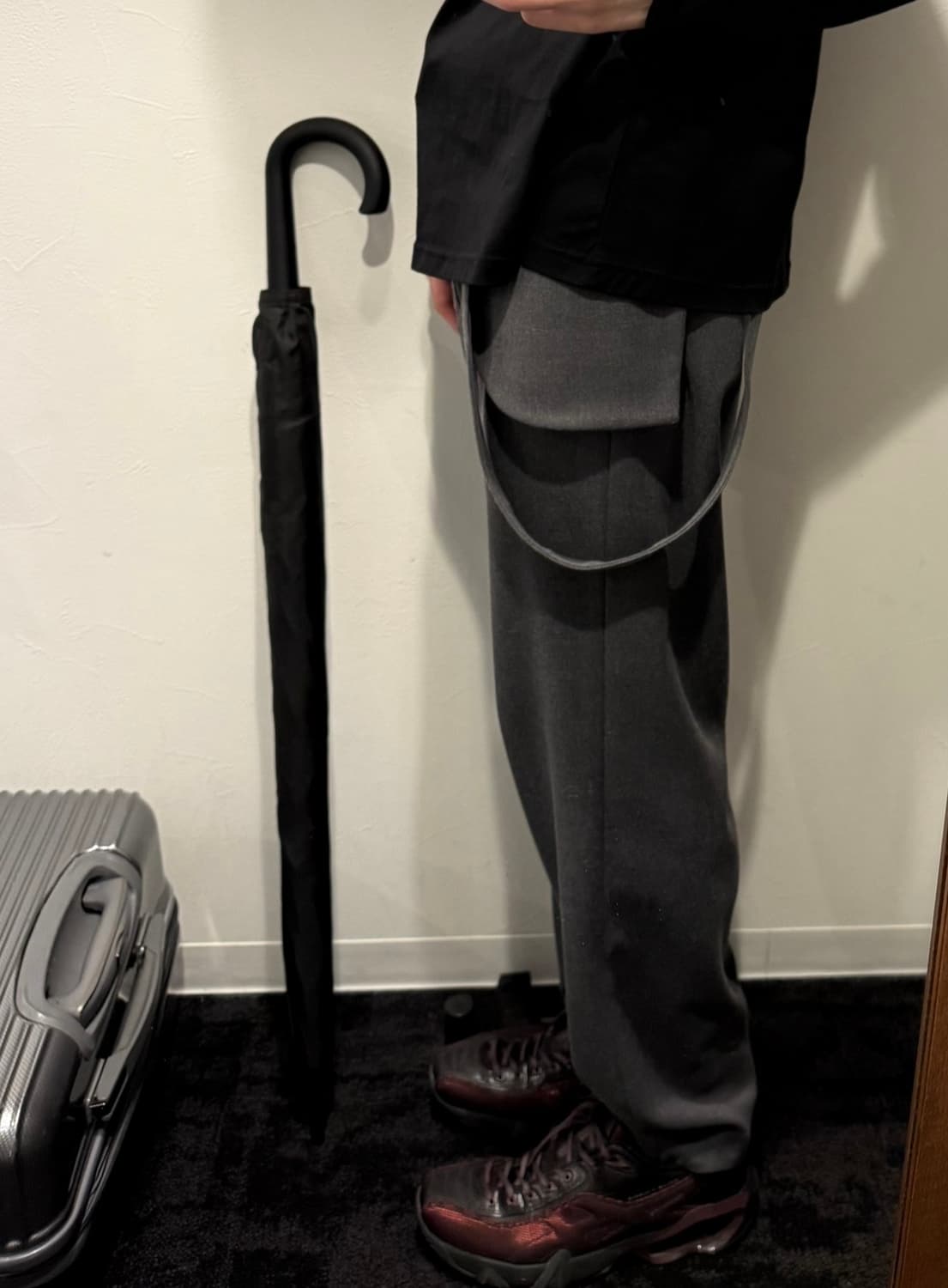 지초이aw23 BRACES POCKETTROUSER  GREYSIZE3 상품이미지1