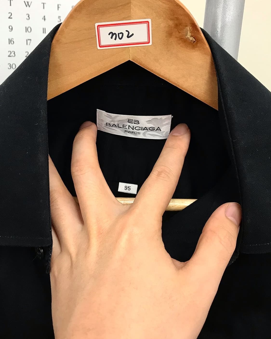 발렌시아가 BB로고 블랙 셔츠 상품이미지2